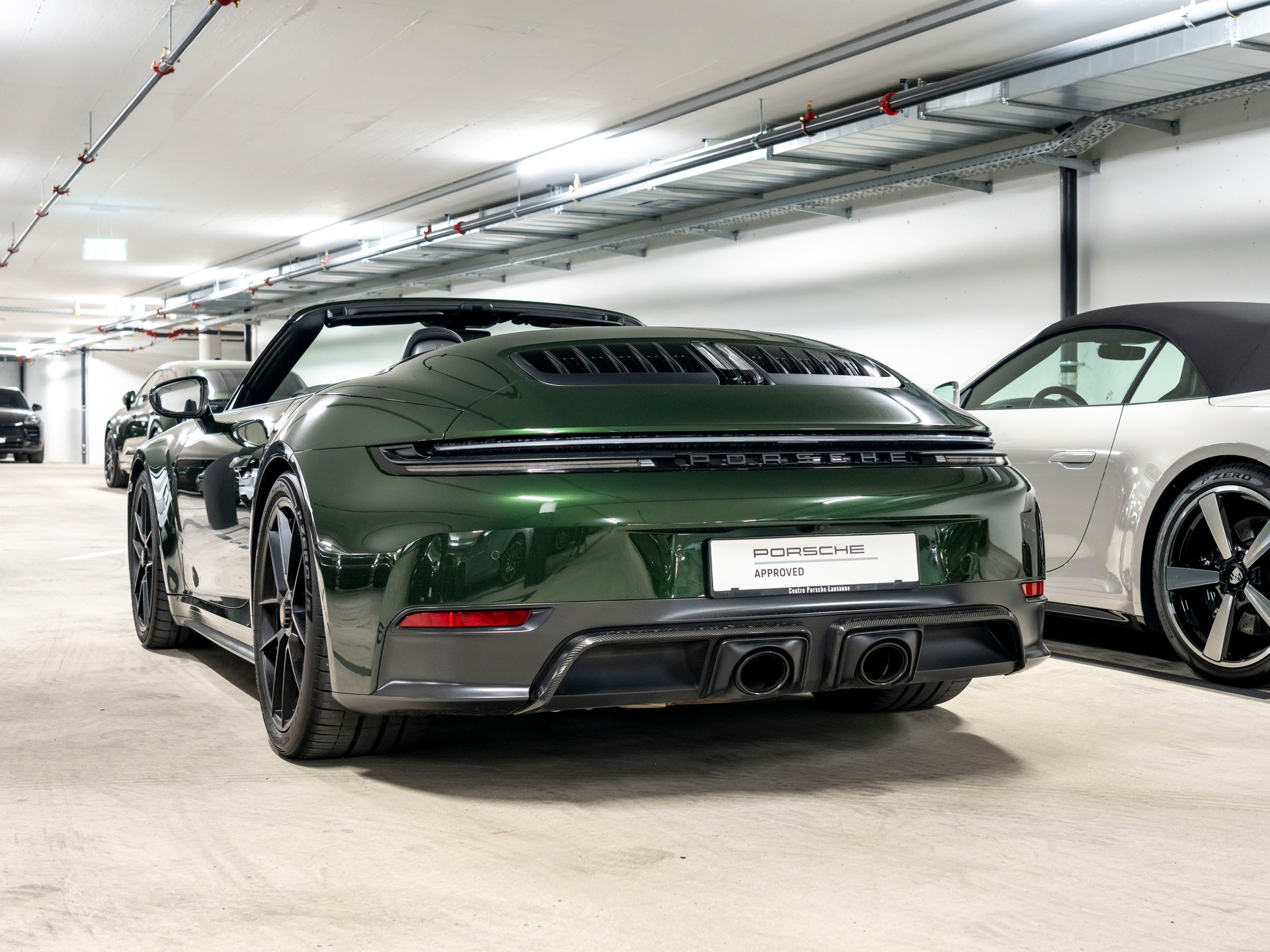PORSCHE 911 Carrera 4 Cabriolet GTS PDK-image-27