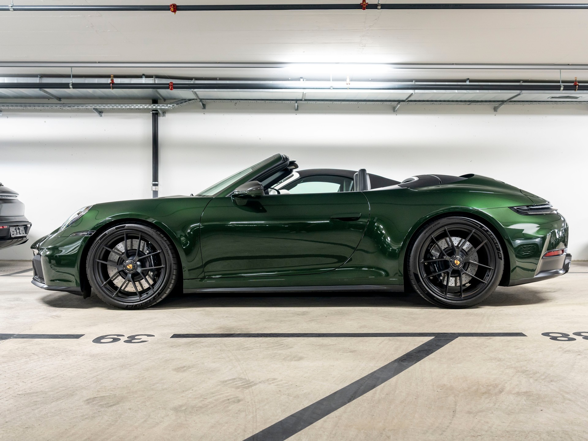 PORSCHE 911 Carrera 4 Cabriolet GTS PDK-image-26