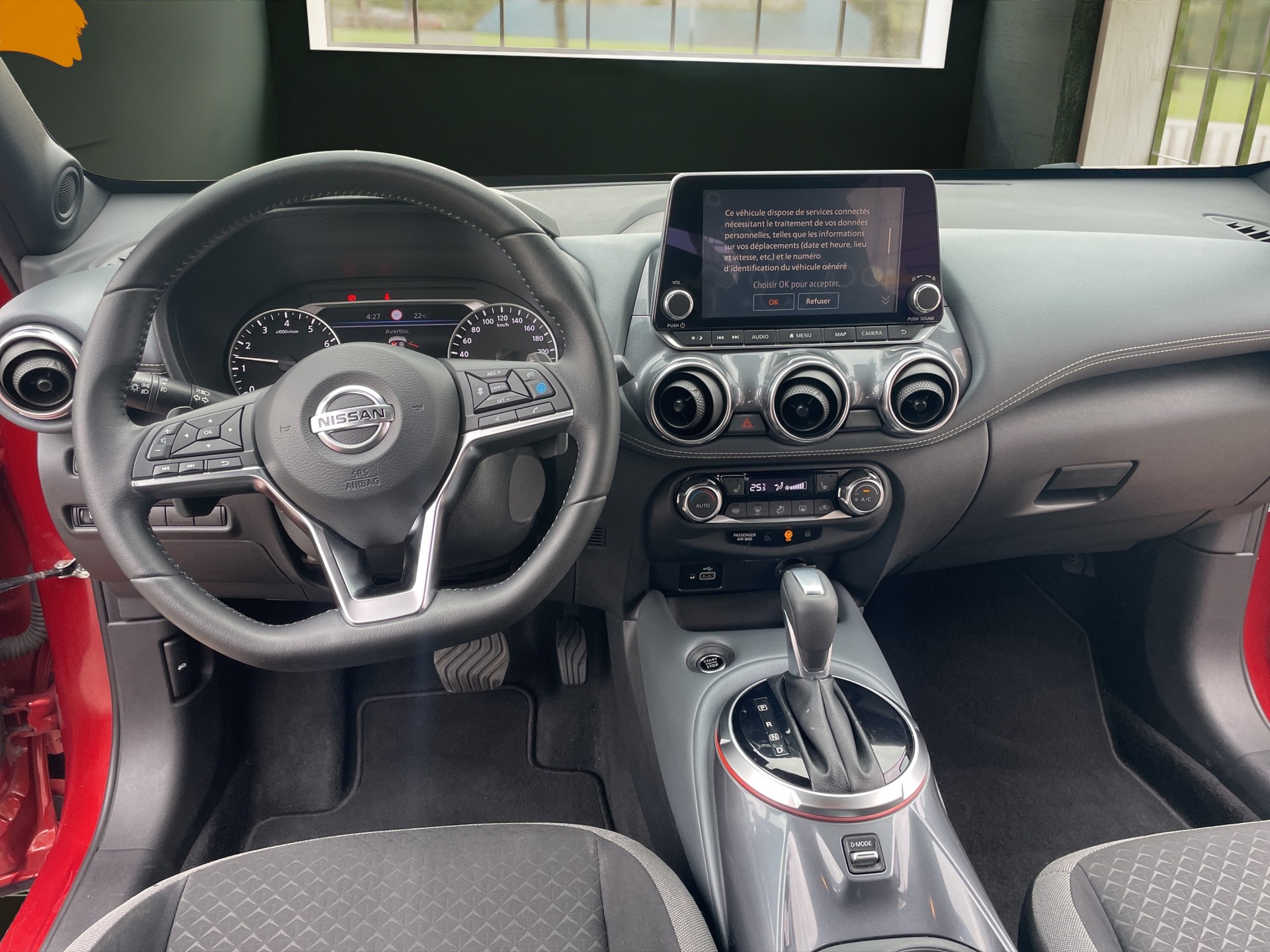 NISSAN Juke 1.0 DIG-T N-Connecta DCT-image-10
