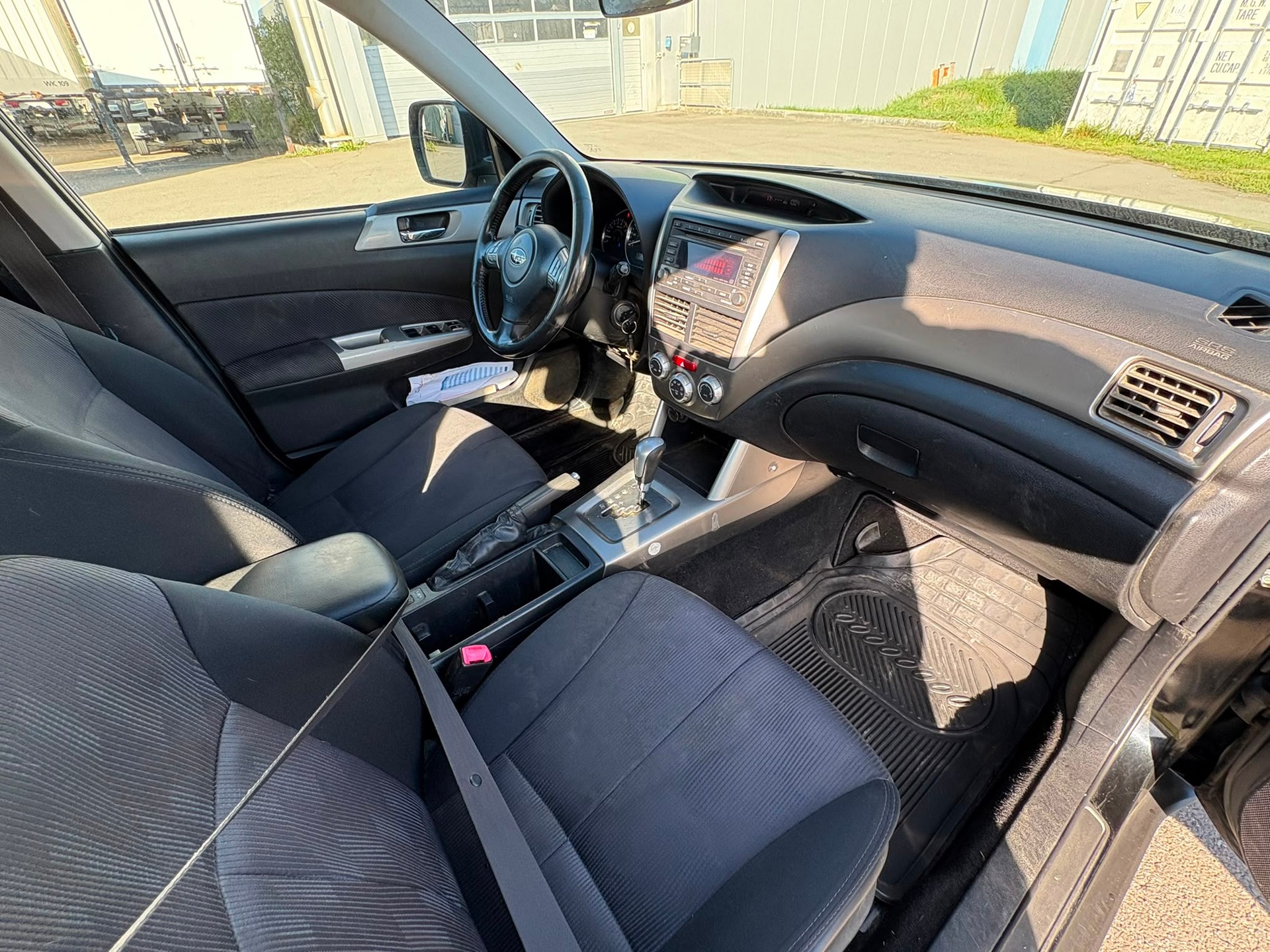 SUBARU Forester 2.0XS Limited Automatic-image-4