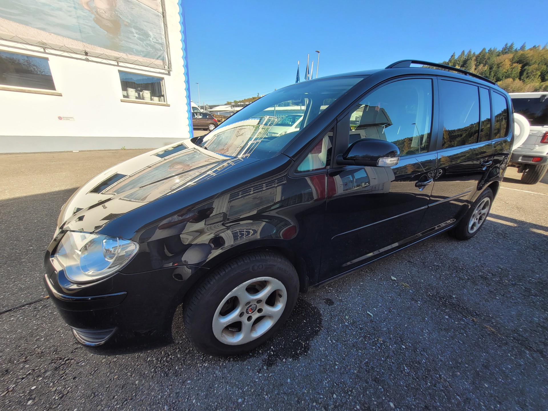 VW Touran 1.6 Conceptline-image-8