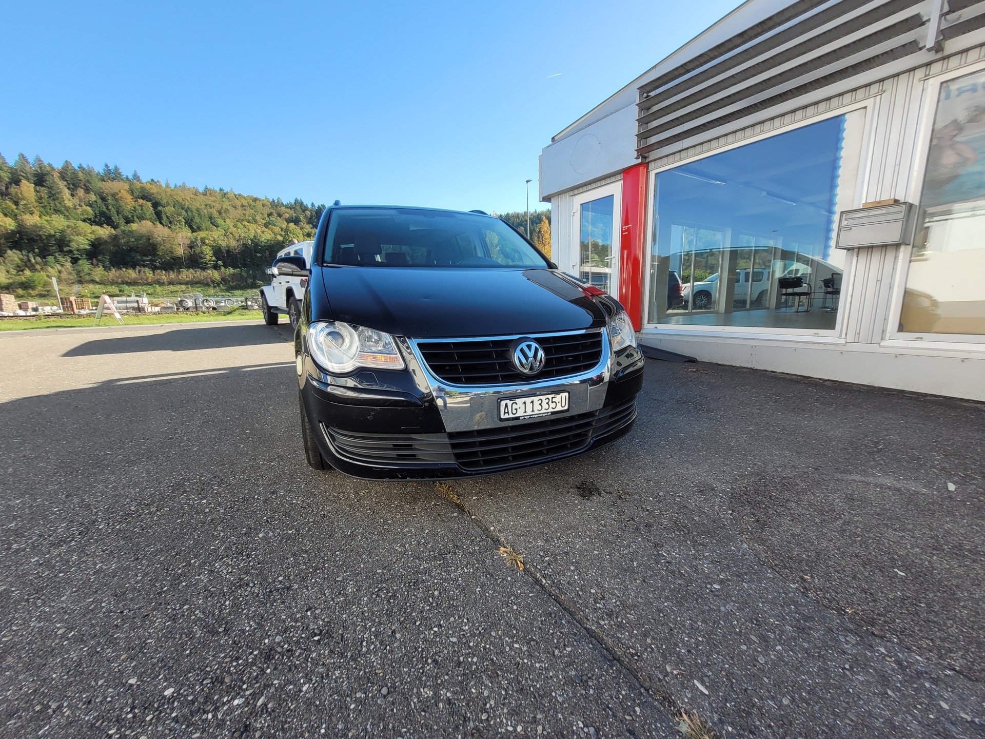 VW Touran 1.6 Conceptline-image-1