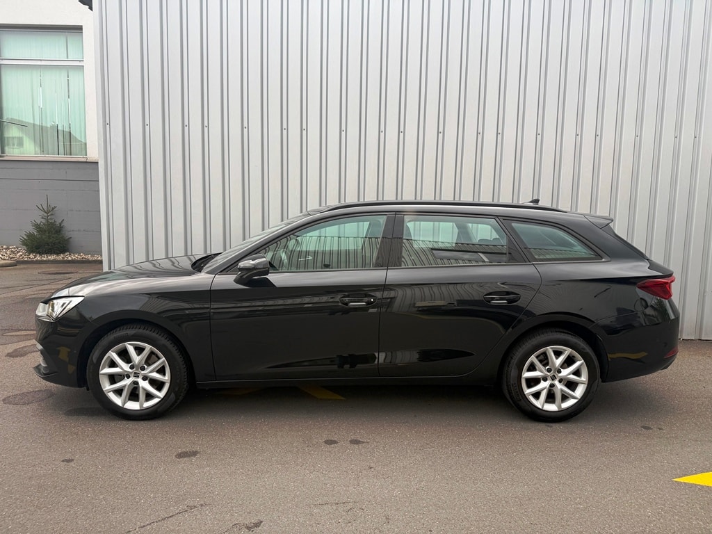 SEAT Leon ST 1.5 eTSI mHEV DSG Style-image-2