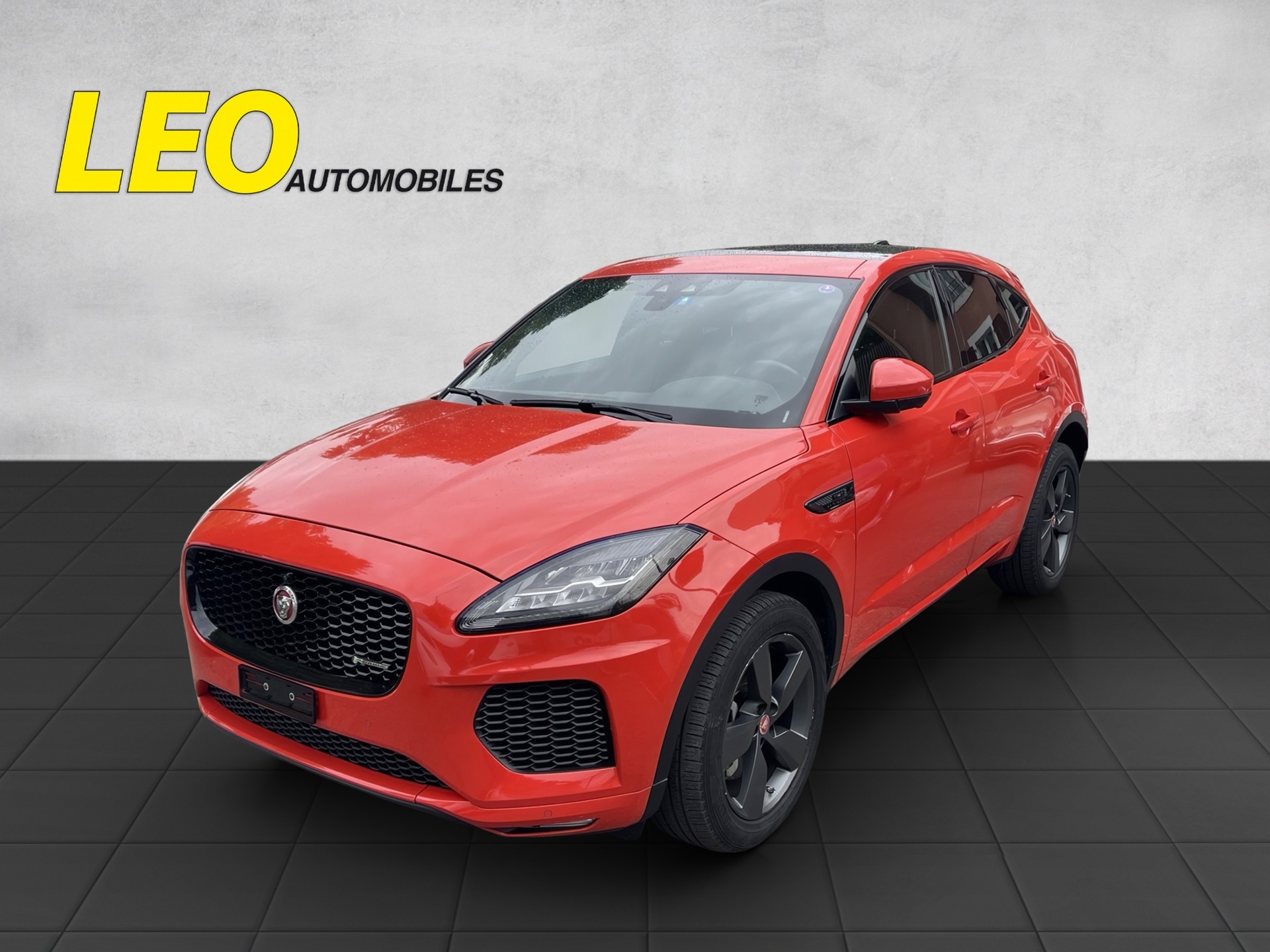 JAGUAR E-Pace P200 R-Dynamic SE AWD Automatik-image-1