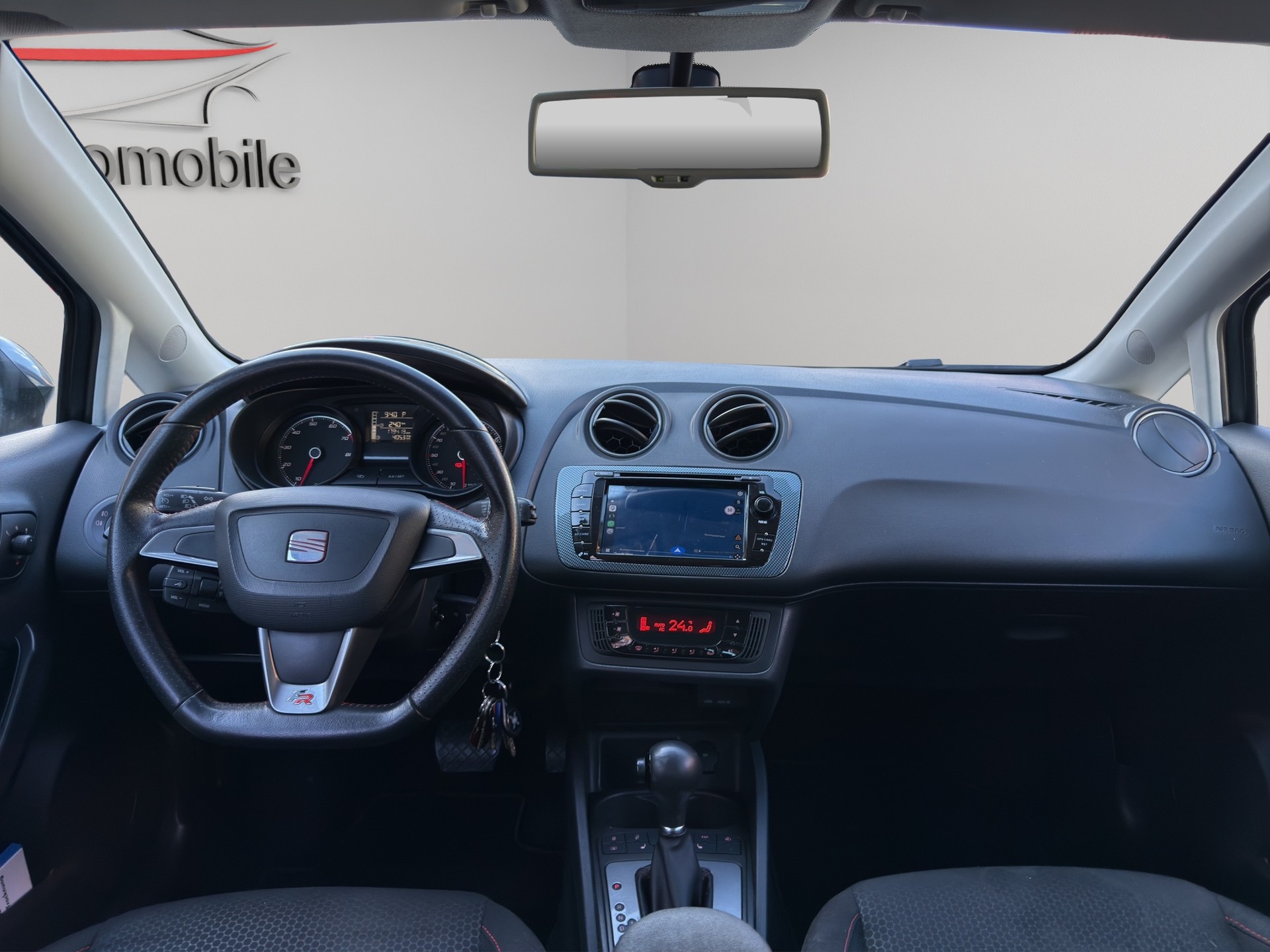 SEAT Ibiza ST 1.4 TSI FR DSG-image-11