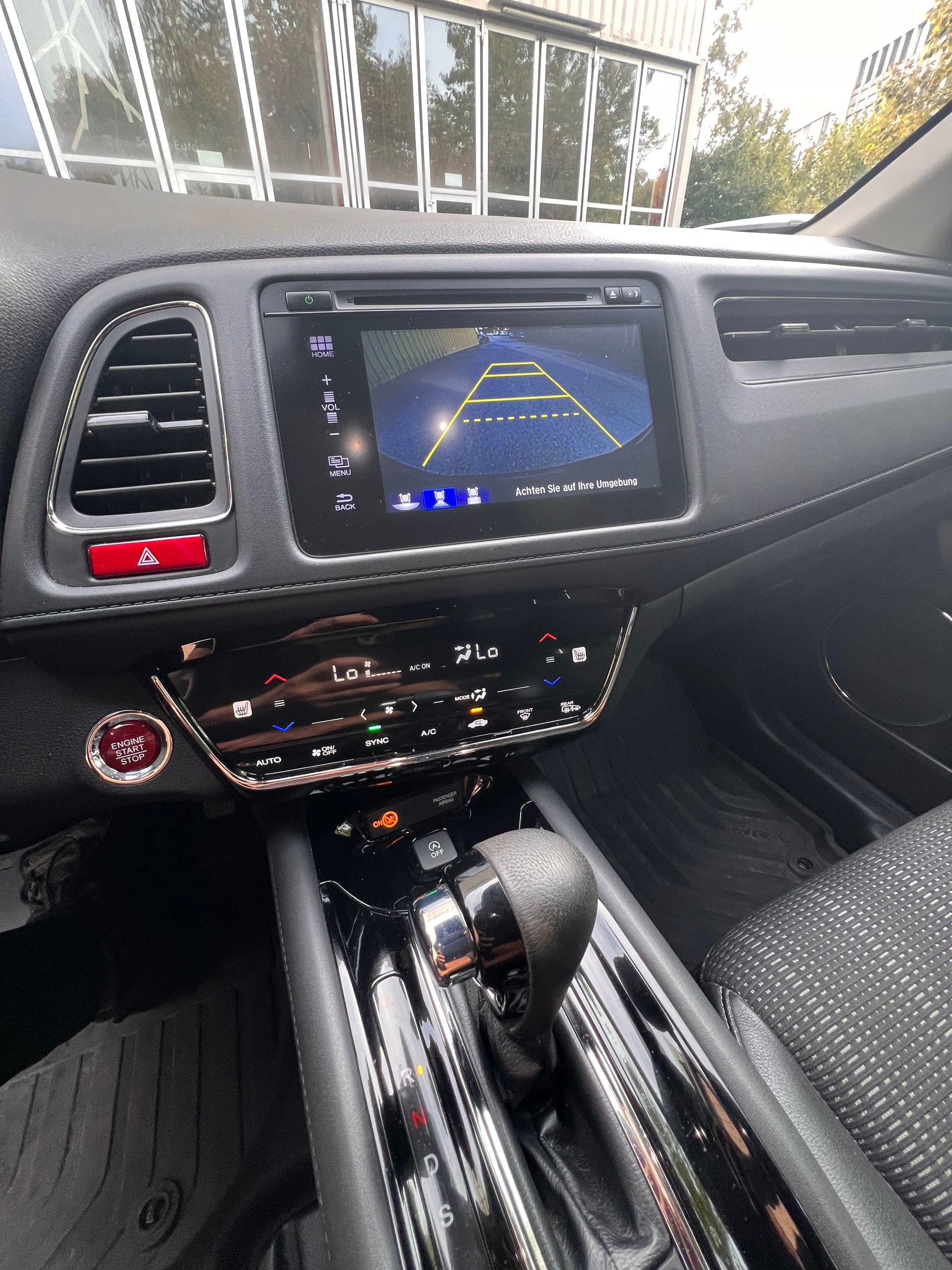 HONDA HR-V 1.5i-VTEC Executive CVT-image-12