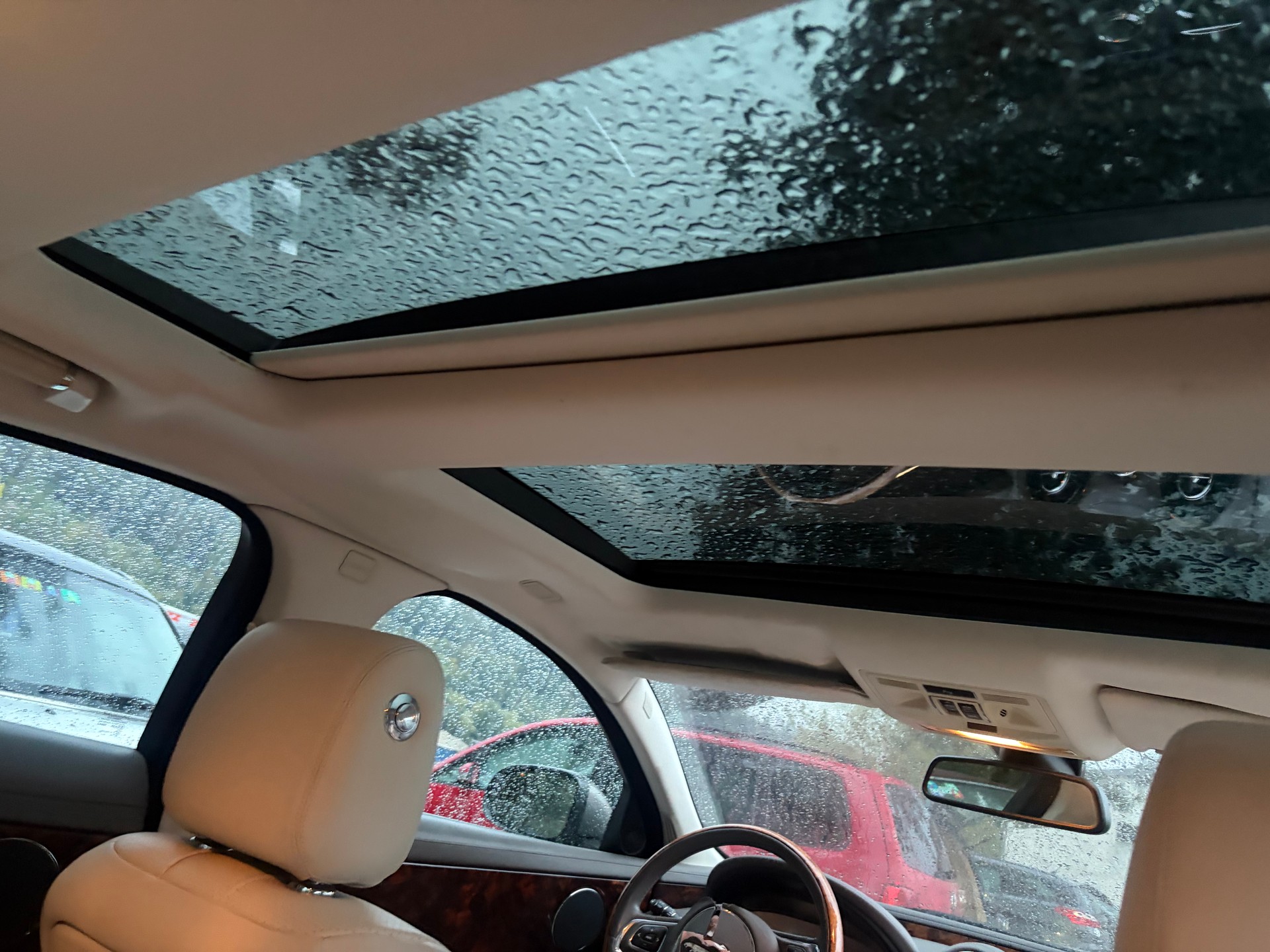 JAGUAR XJ 3.0V6 Portfolio Automatic-image-3