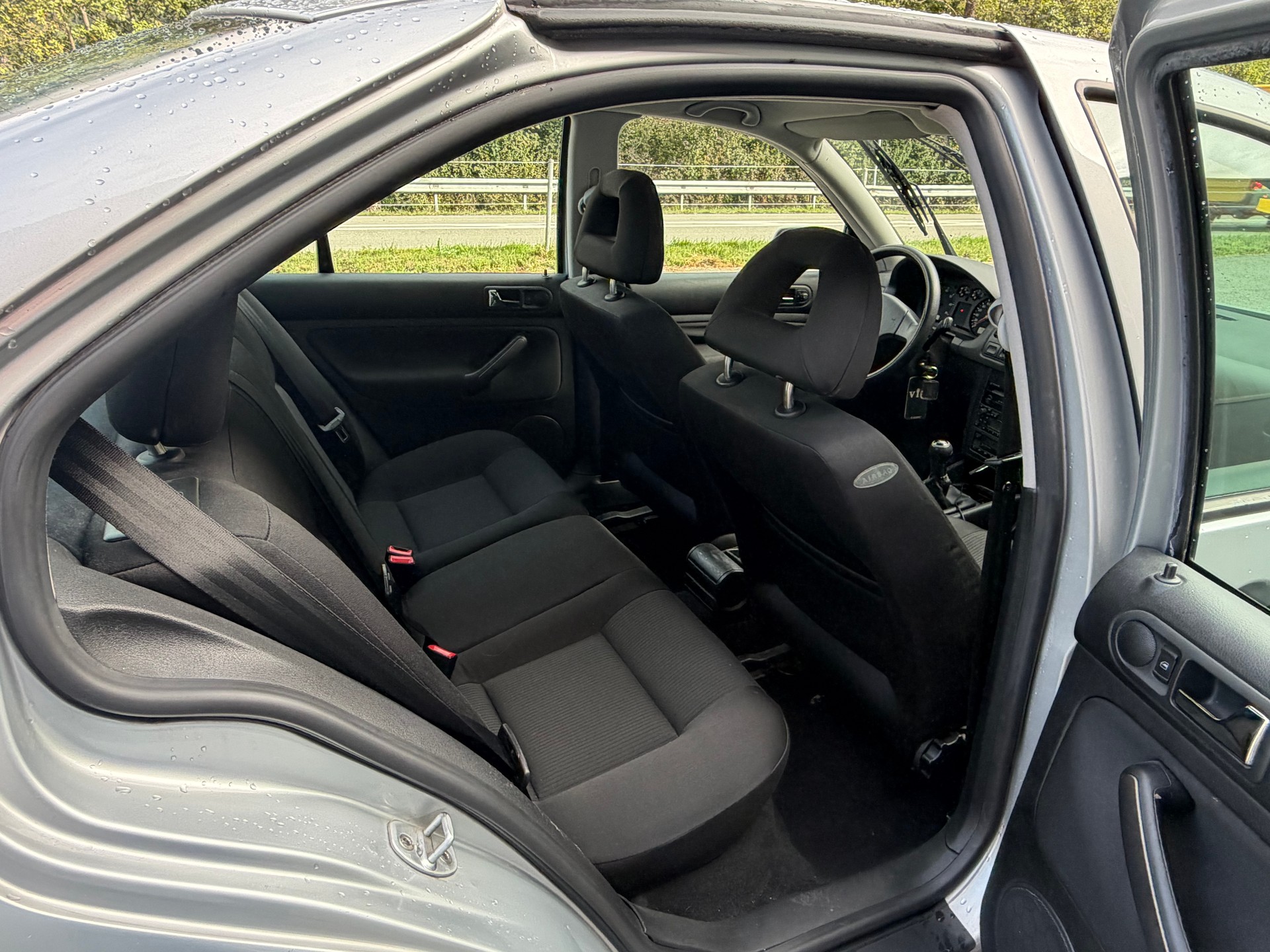 VW Bora 2.0 Comfortline-image-10