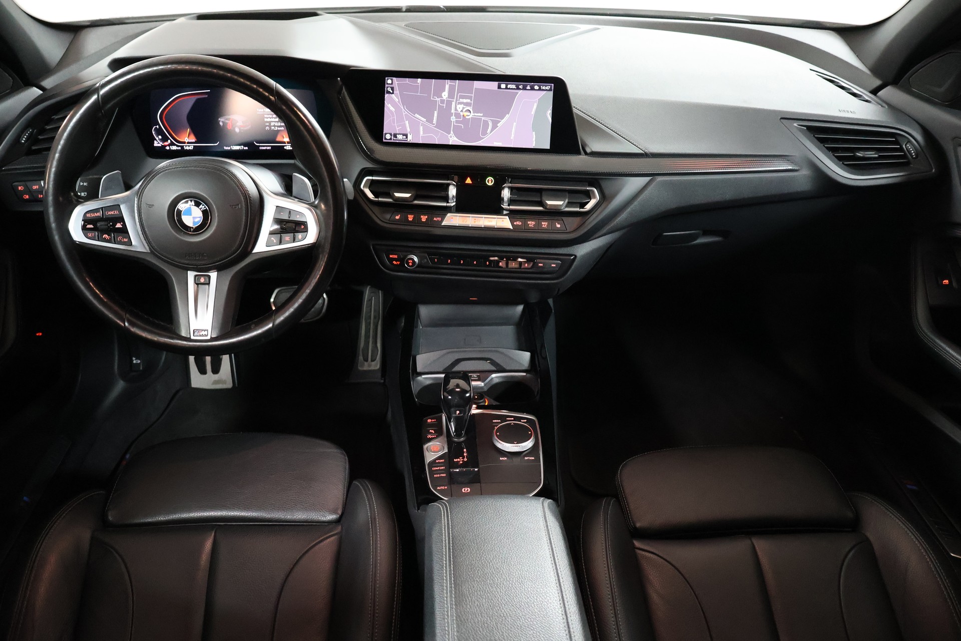 BMW 120d xDrive Steptronic M Sport-image-10