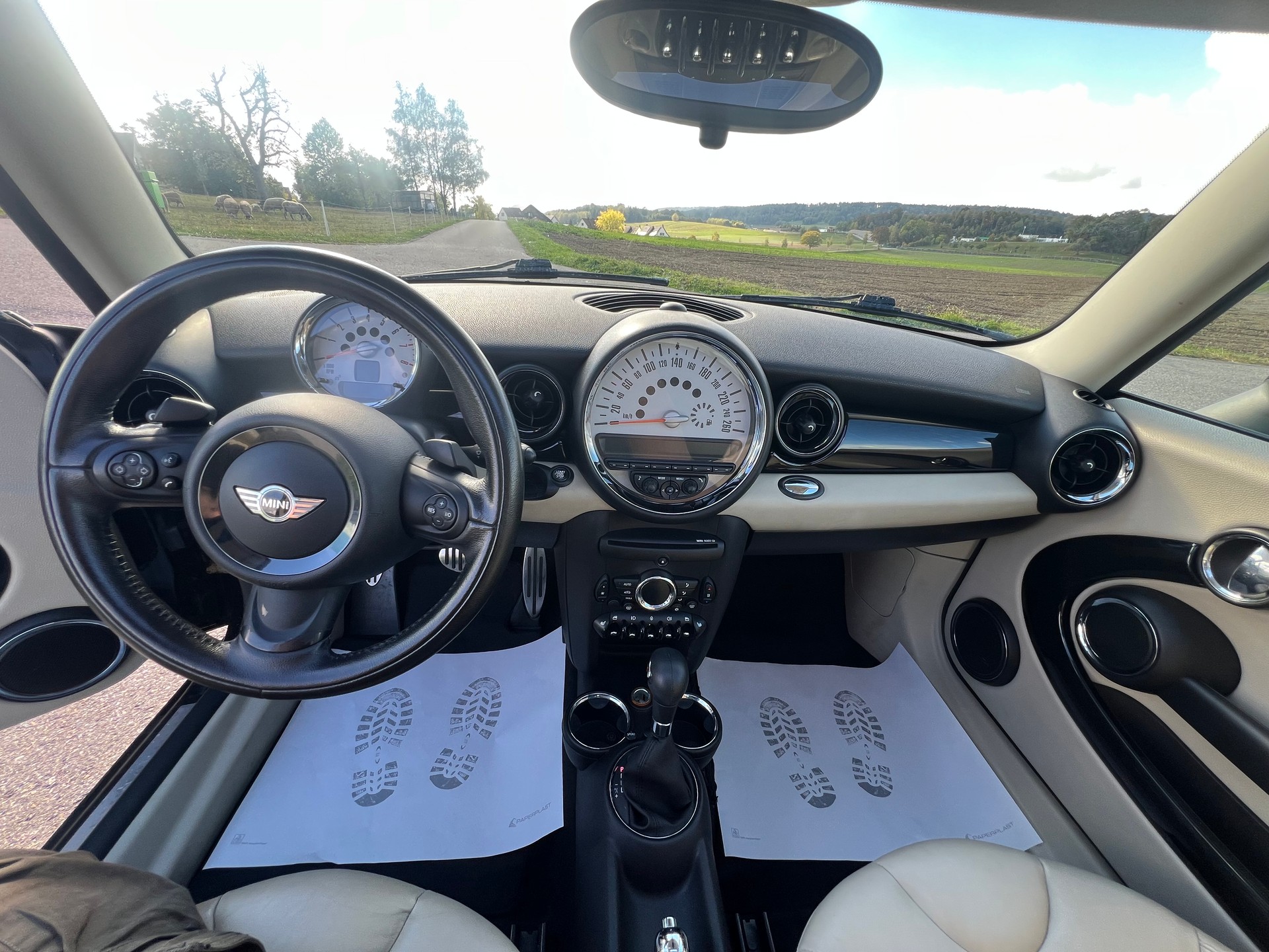 MINI Cooper S Steptronic-image-11