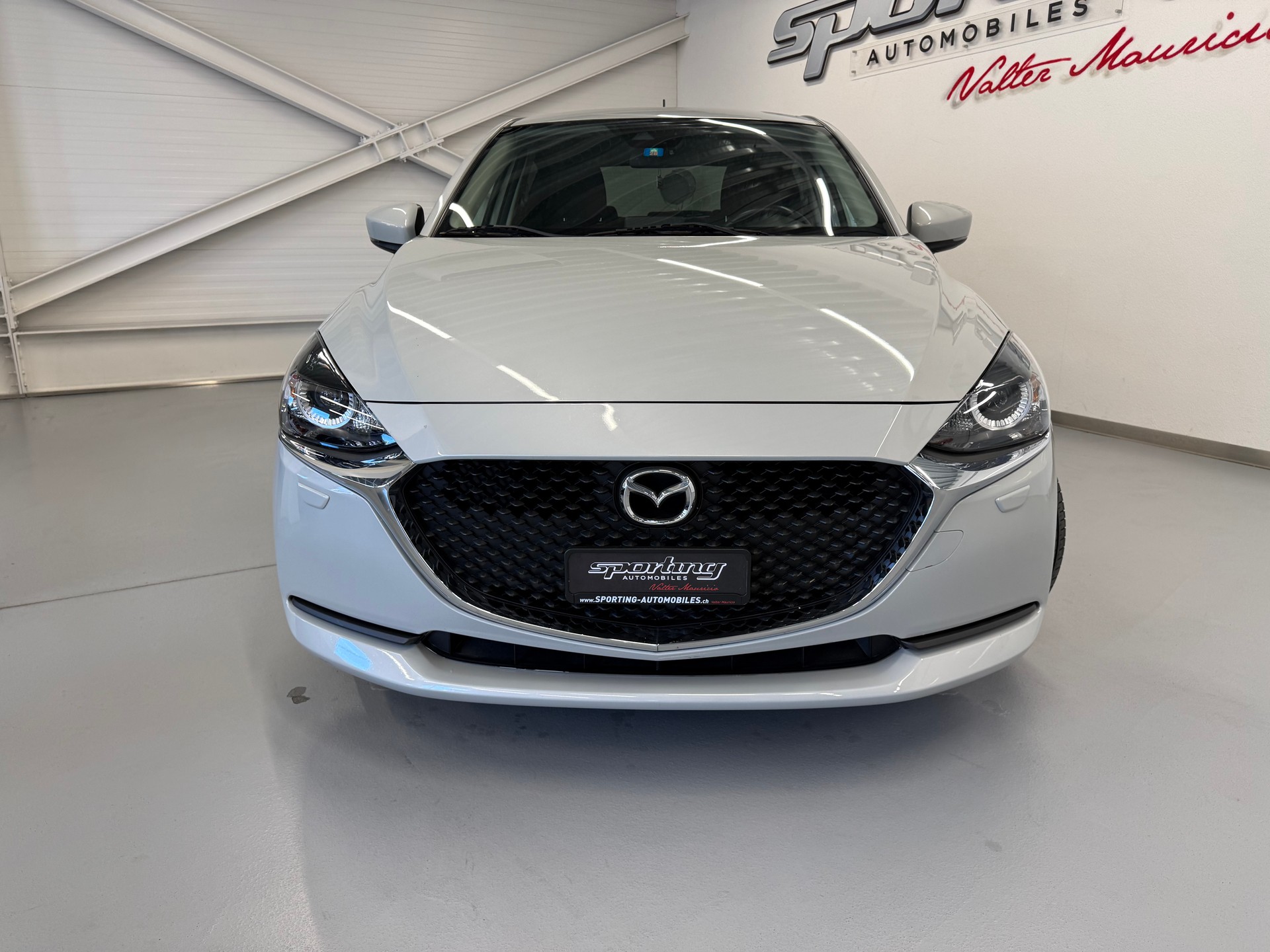 MAZDA 2 SKYACTIV-G 90 Mild Hybrid Ambition-showroom-element-3
