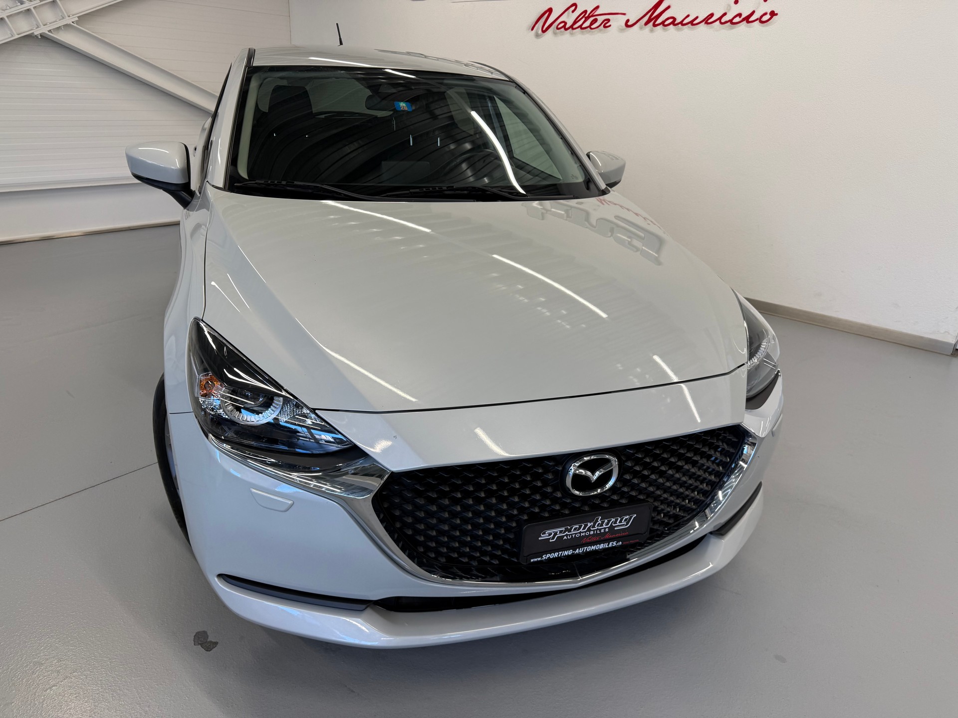 MAZDA 2 SKYACTIV-G 90 Mild Hybrid Ambition-showroom-element-2