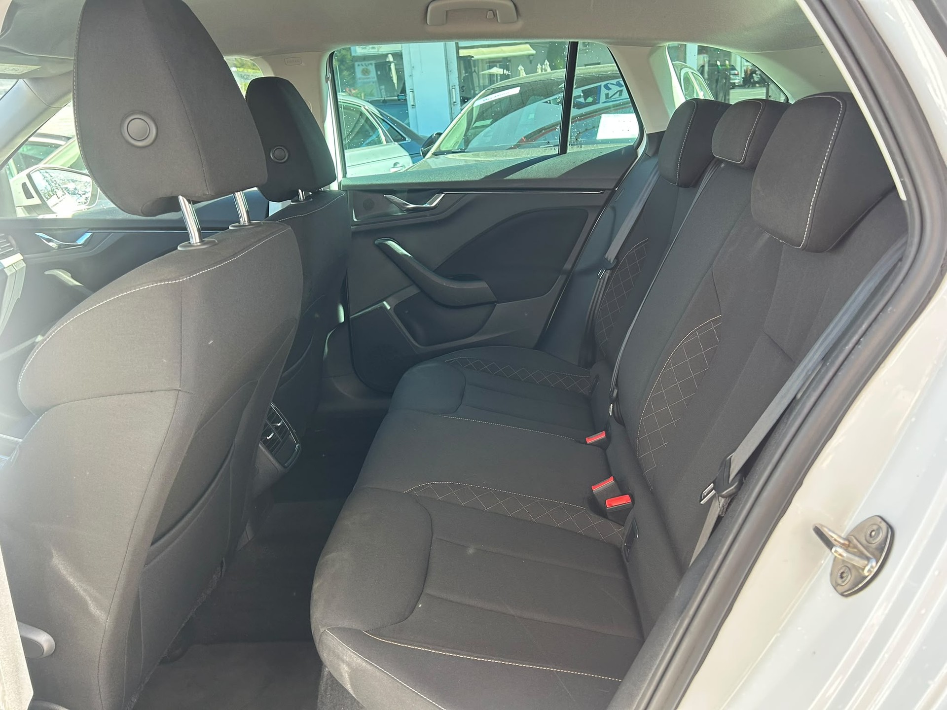 SKODA Scala 1.0 TSI Ambition-image-5