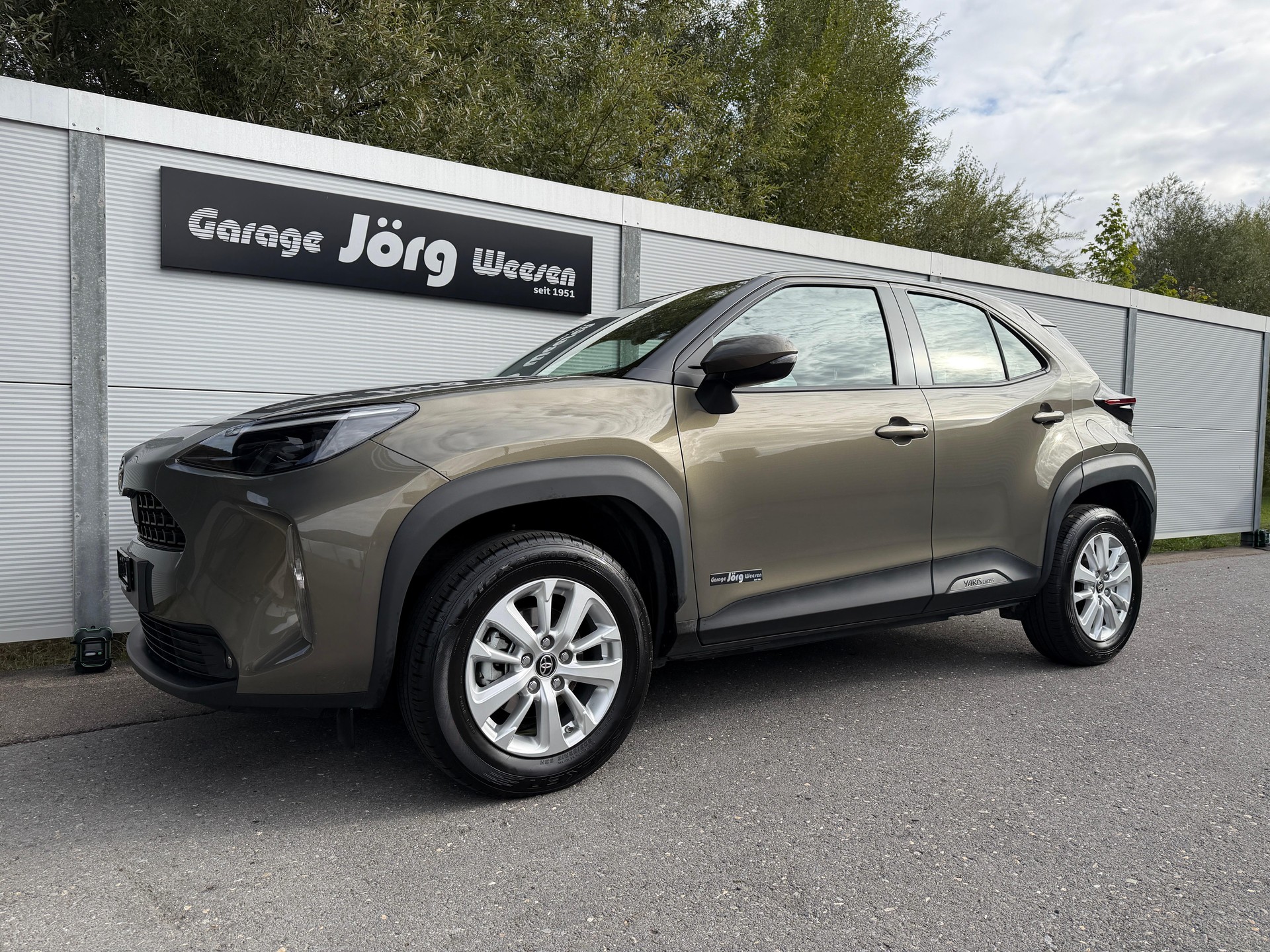 TOYOTA Yaris Cross 1.5 VVT-i HSD Comfort AWD-i-image-0
