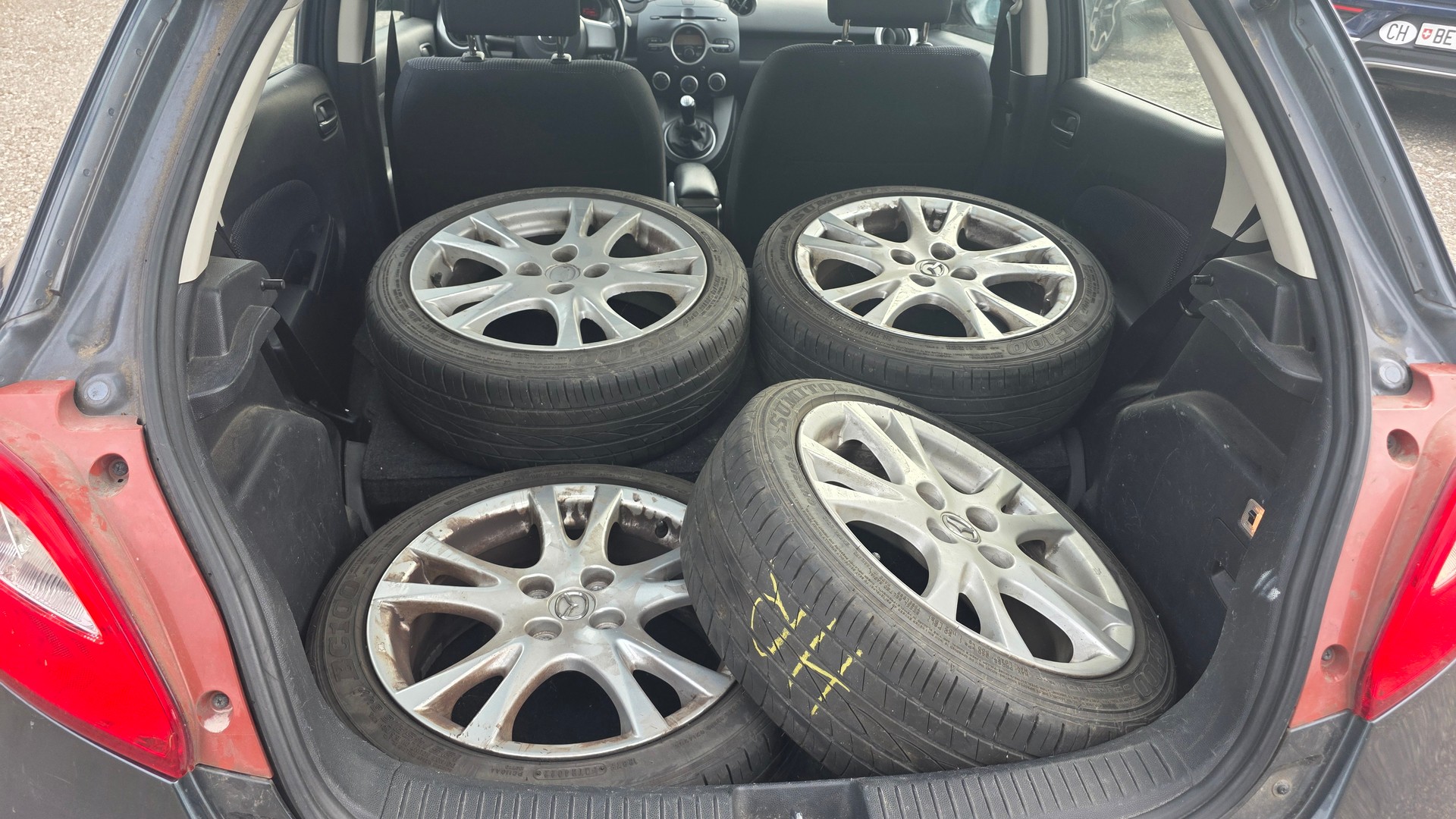 MAZDA 2 1.3i 16V Exclusive-image-7