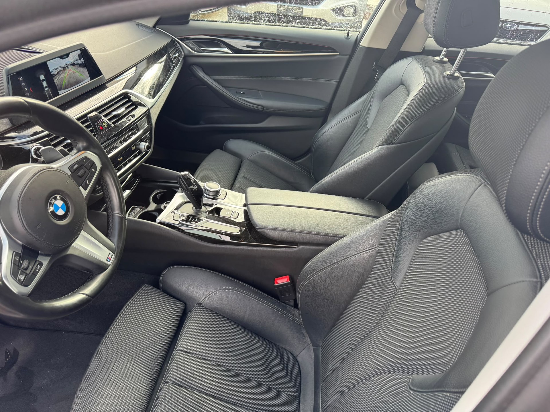 BMW 520i Sport Line Steptronic-image-8