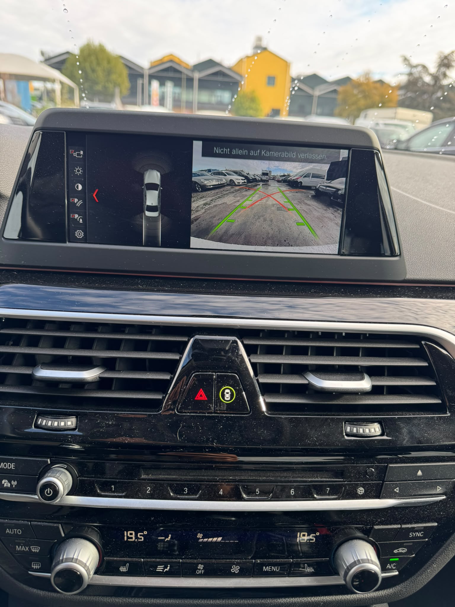 BMW 520i Sport Line Steptronic-image-9