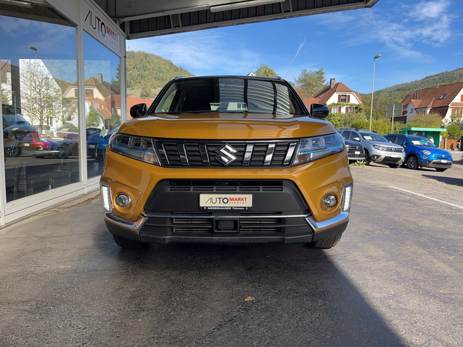 SUZUKI Vitara 1.4 Boosterjet Compact + Hybrid Automatic-image-5