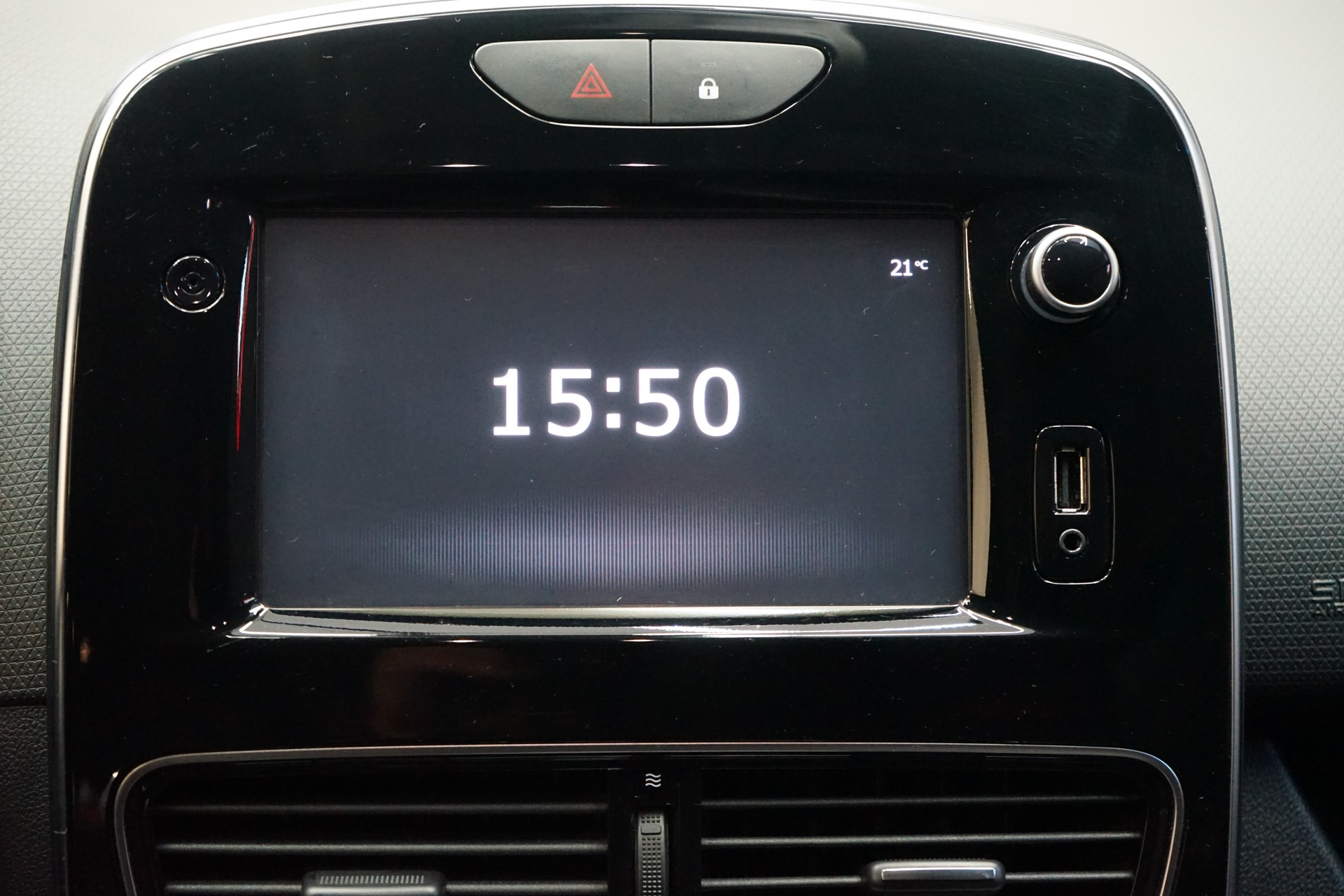 RENAULT Clio 1.6 T RS 200 EDC-image-14