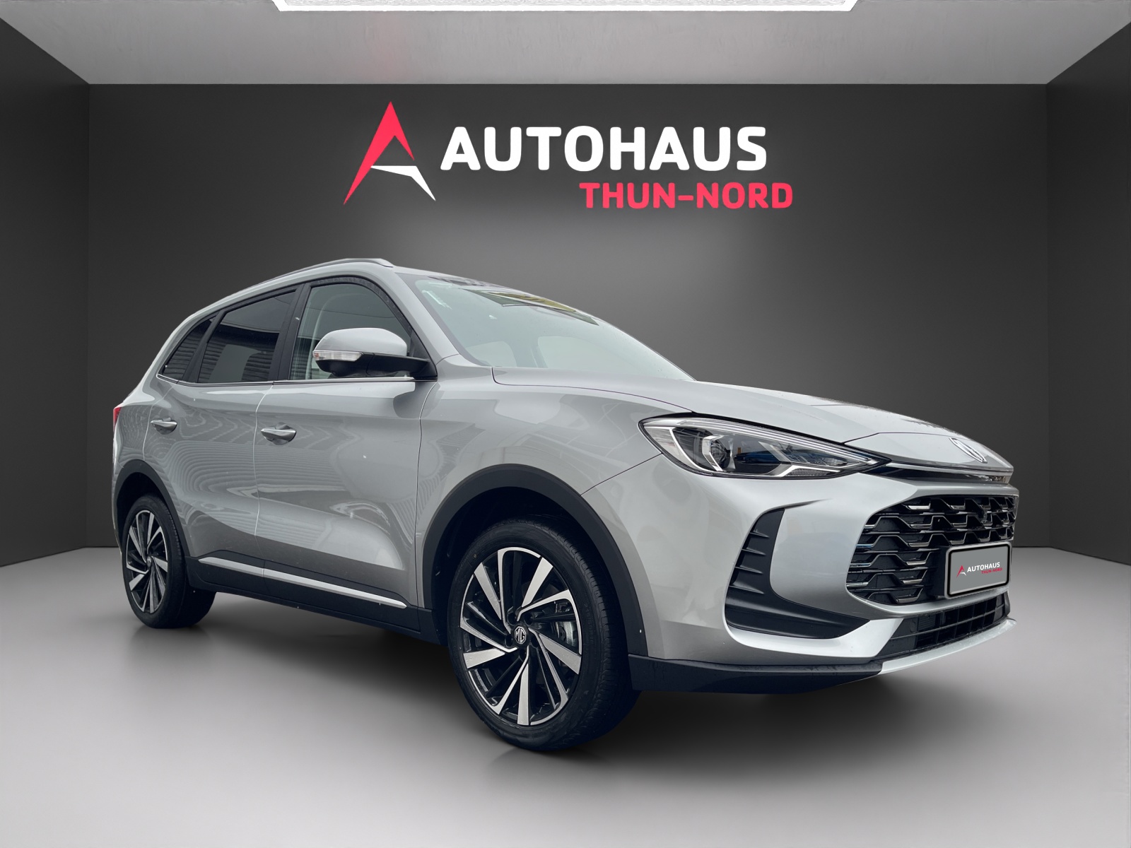 MG ZS 1.5 Hybrid+ Luxury-image-6