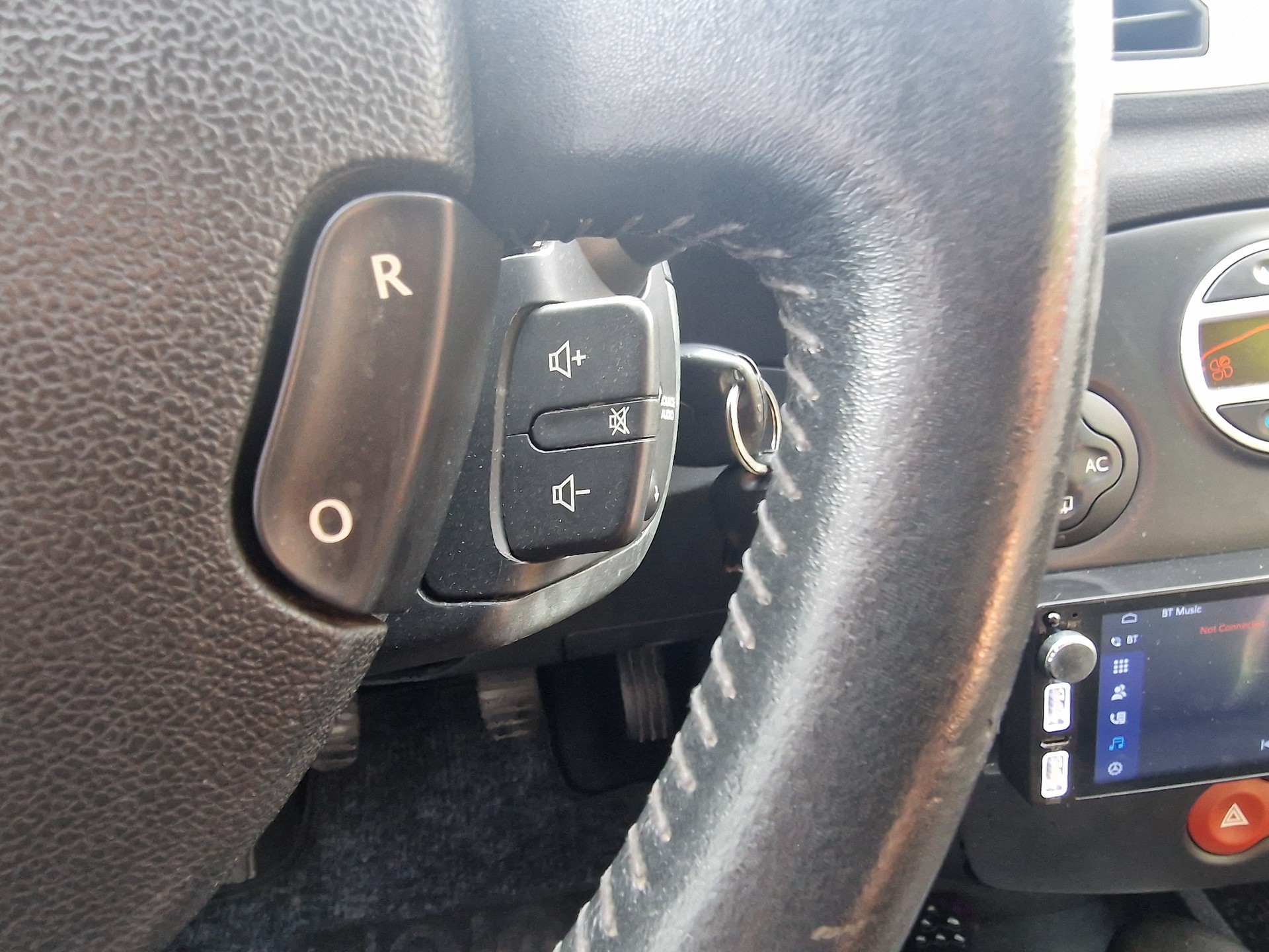 RENAULT Clio 1.2 16V Turbo Dynamique 12Mt Gara NEU MFK-image-12
