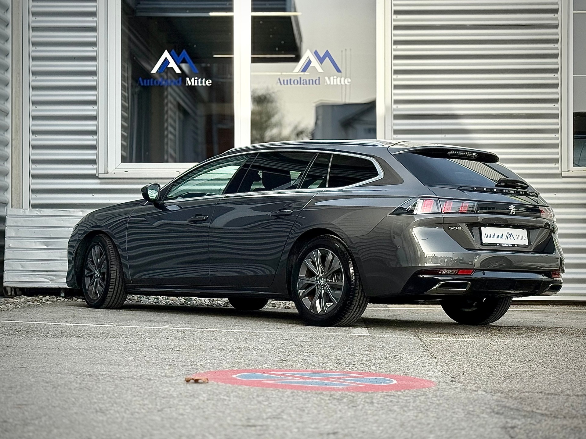 PEUGEOT 508 SW 1.5 Blue HDI Active Business EAT8-image-4