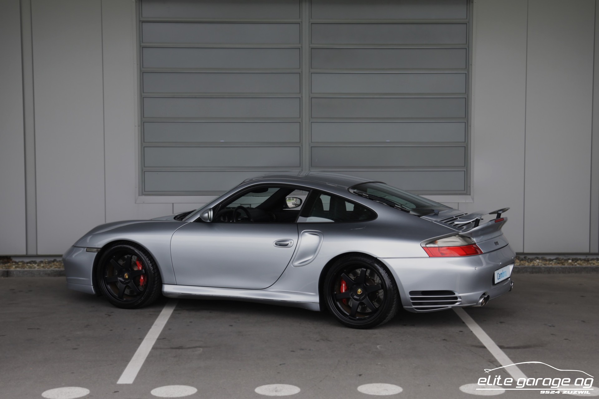 PORSCHE 911 Turbo-image-2