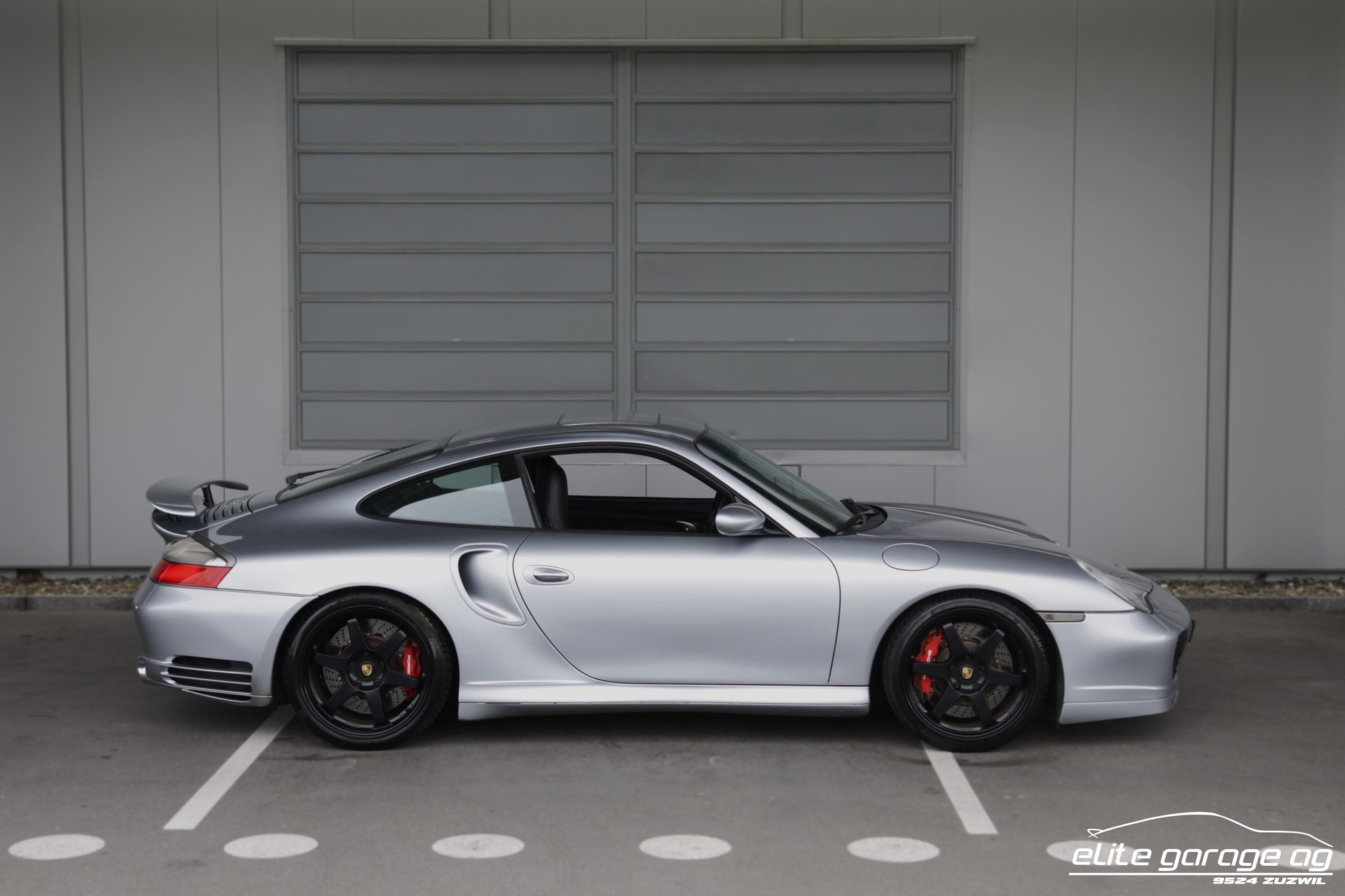 PORSCHE 911 Turbo-image-5