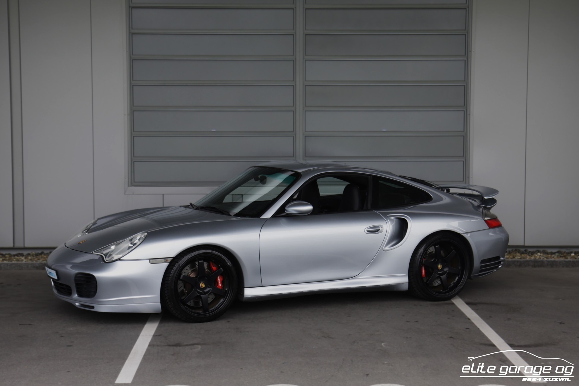 PORSCHE 911 Turbo-image-0