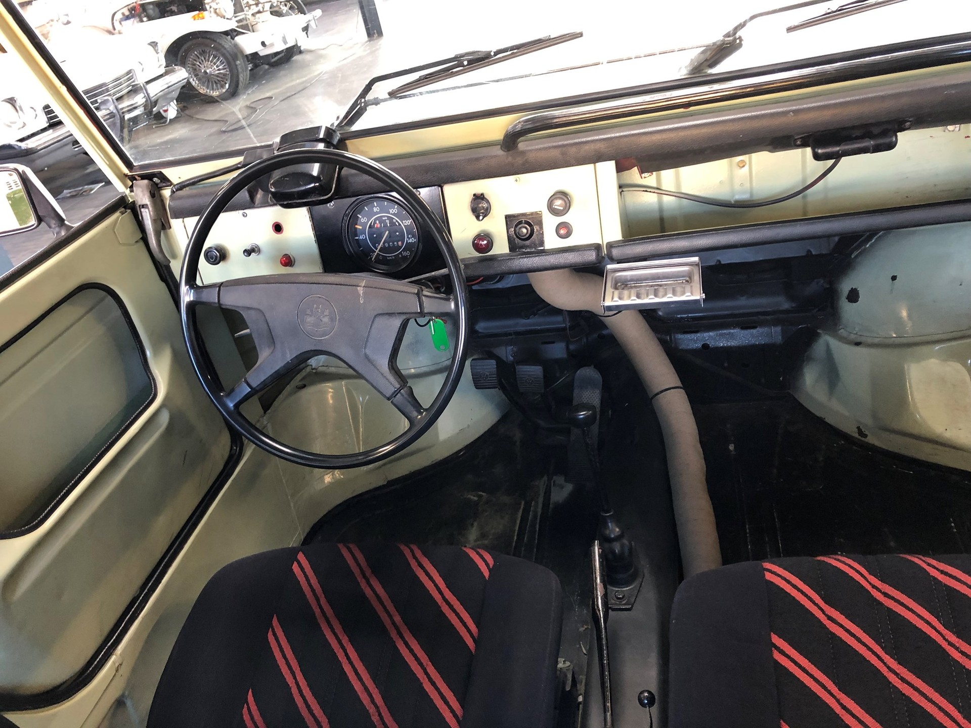 VW TYP 181 Kübelwagen-image-14