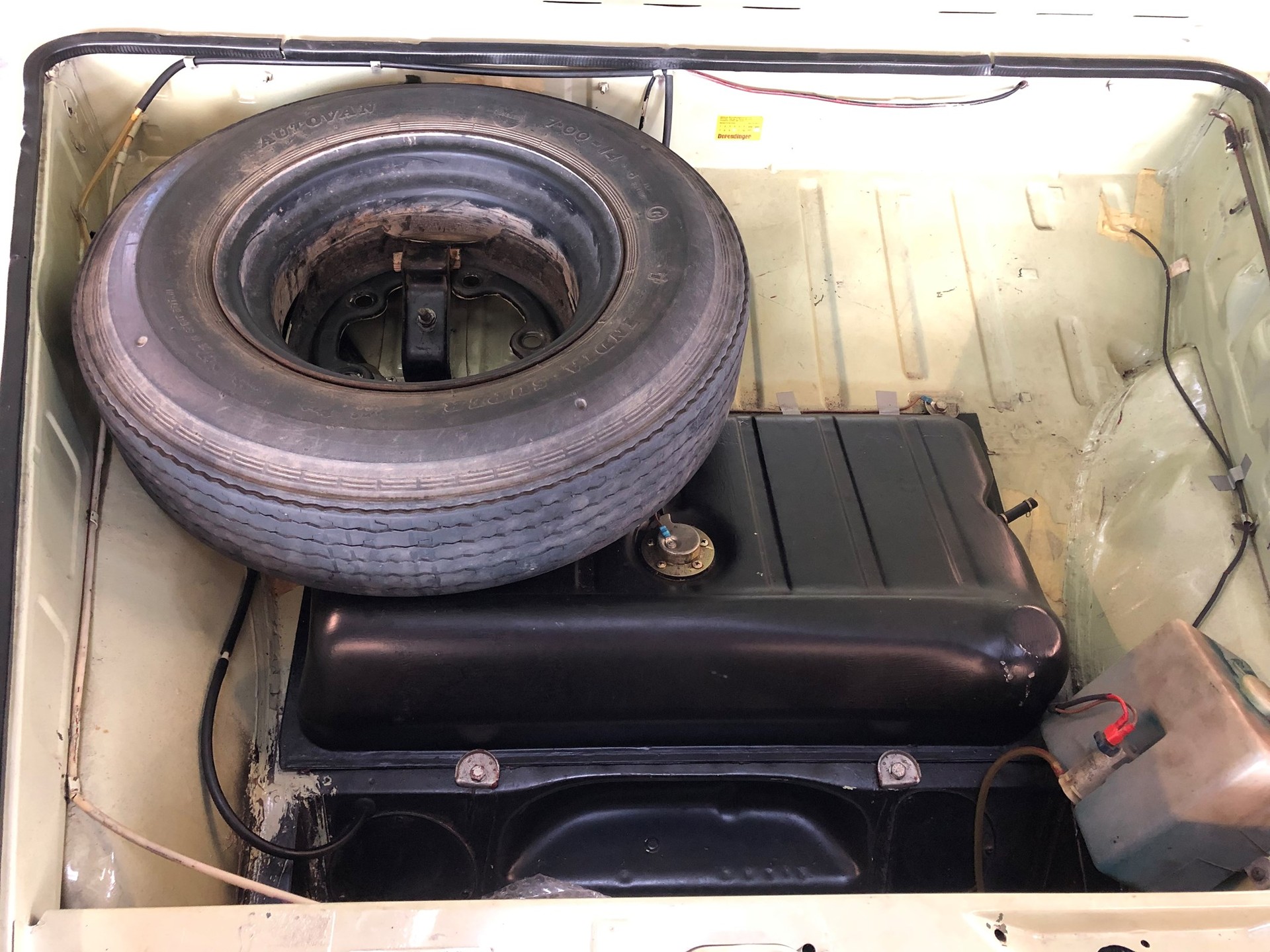 VW TYP 181 Kübelwagen-image-24