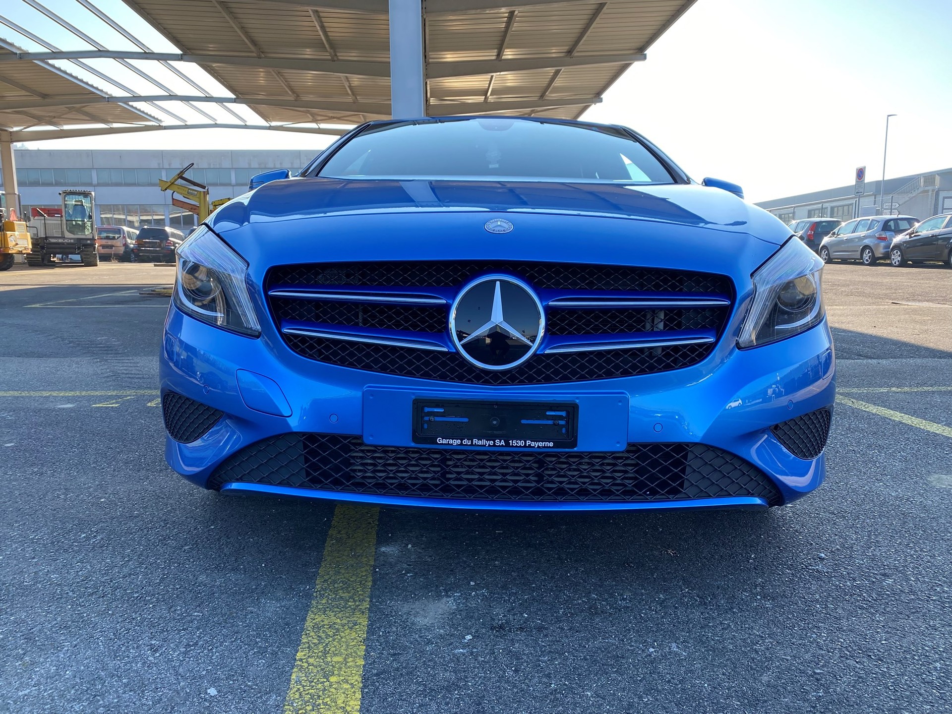 MERCEDES-BENZ A 180 AMG Line-image-2