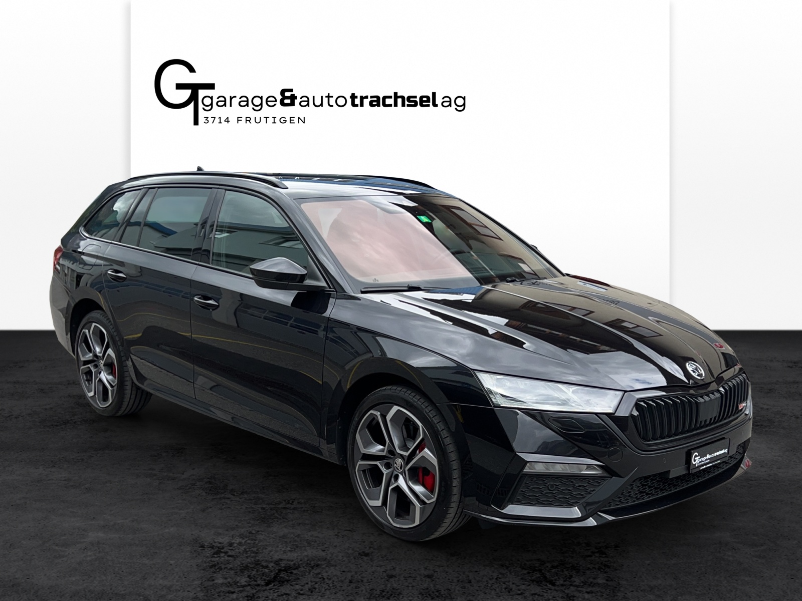 SKODA Octavia Combi 1.4 TSI PHEV DSG RS-image-6