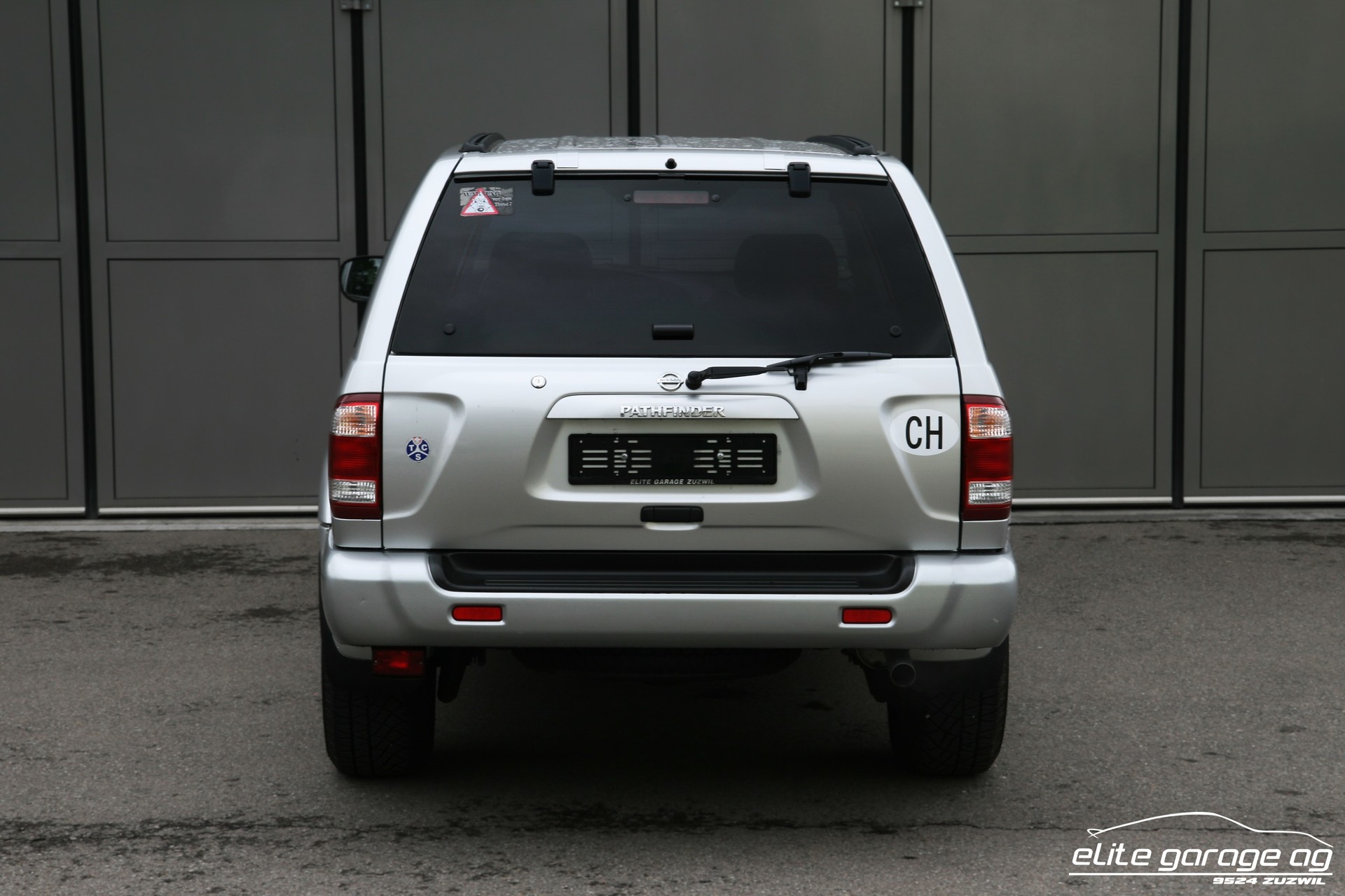 NISSAN Pathfinder 3.5 Executive Limited Edition V6-image-3