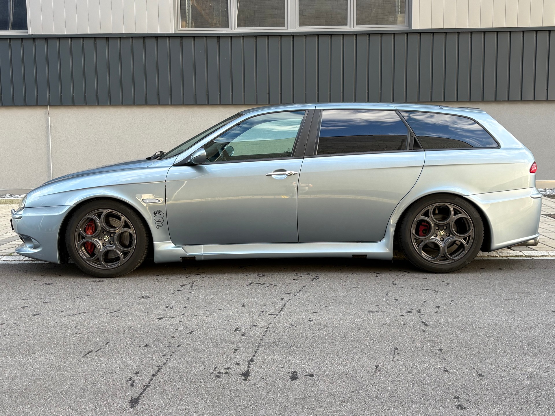 ALFA ROMEO 156 Sportwagon 3.2 V6 GTA-image-3
