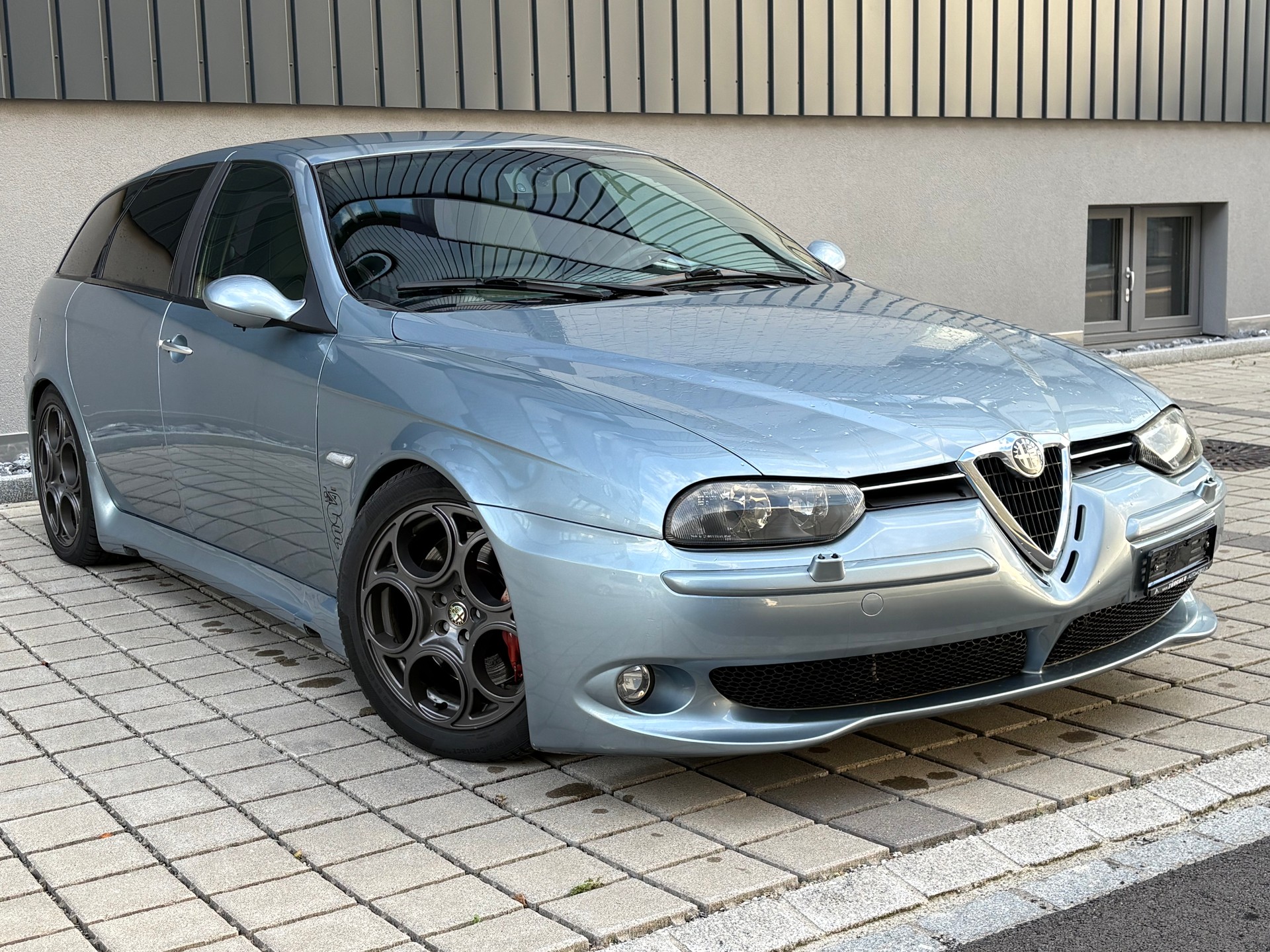 ALFA ROMEO 156 Sportwagon 3.2 V6 GTA-image-2