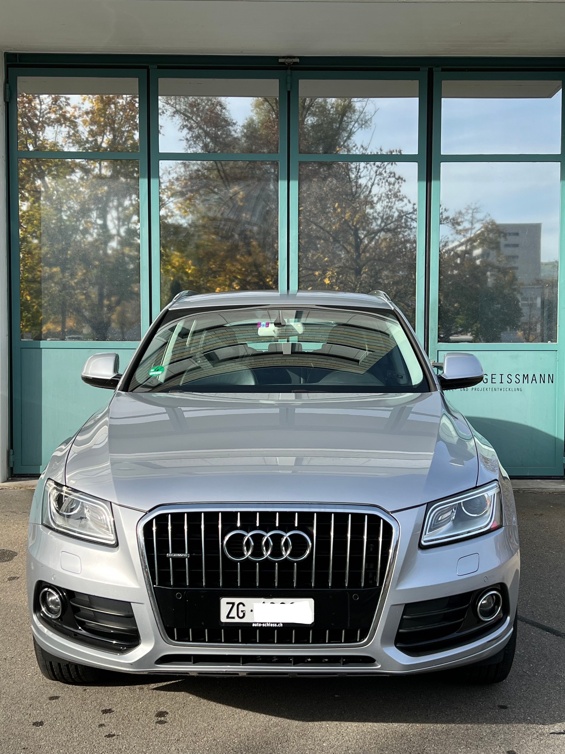 AUDI Q5 2.0 TDI quattro S-tronic-image-3