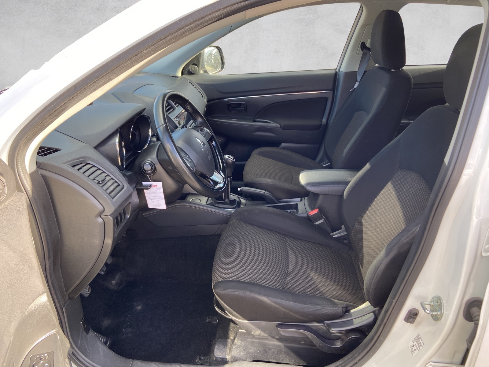 MITSUBISHI ASX 1.6 Pure 2WD-image-7