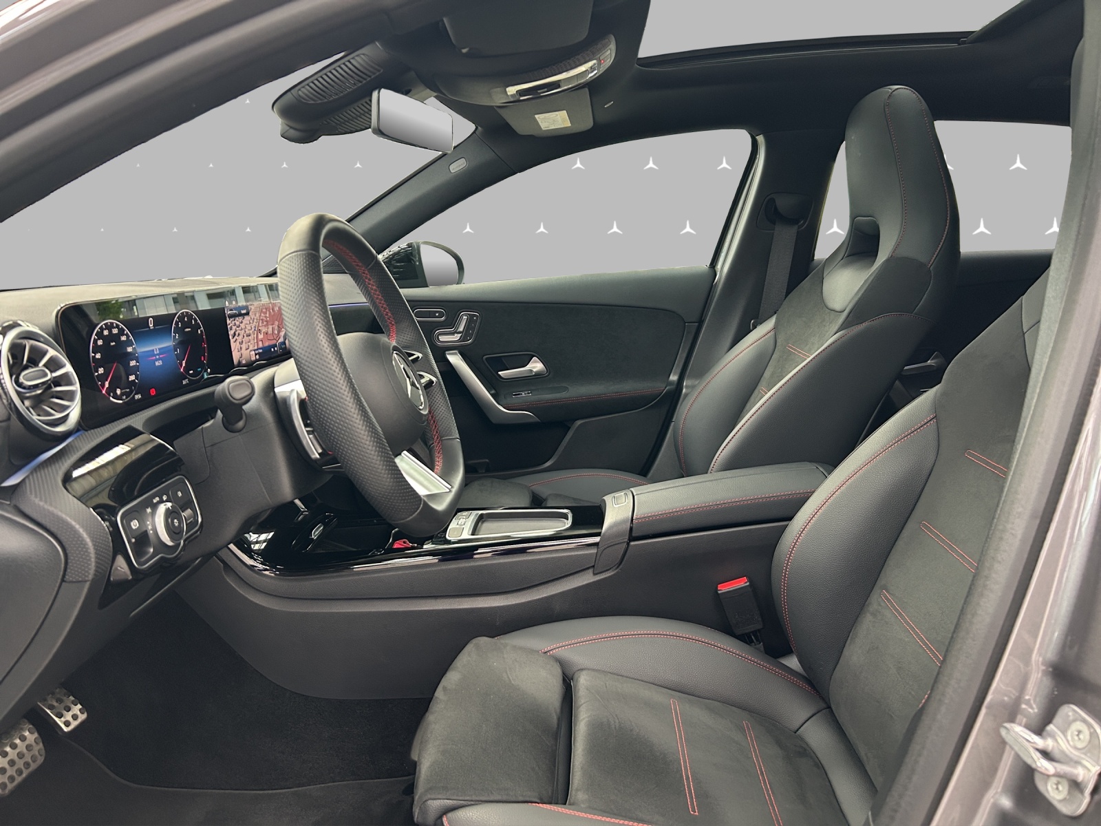 MERCEDES-BENZ A 220 4Matic 8G-DCT-image-8