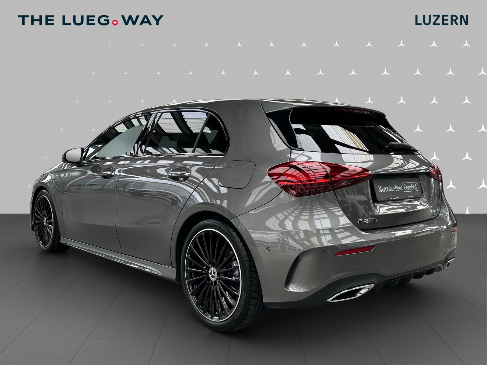 MERCEDES-BENZ A 220 4Matic 8G-DCT-image-4