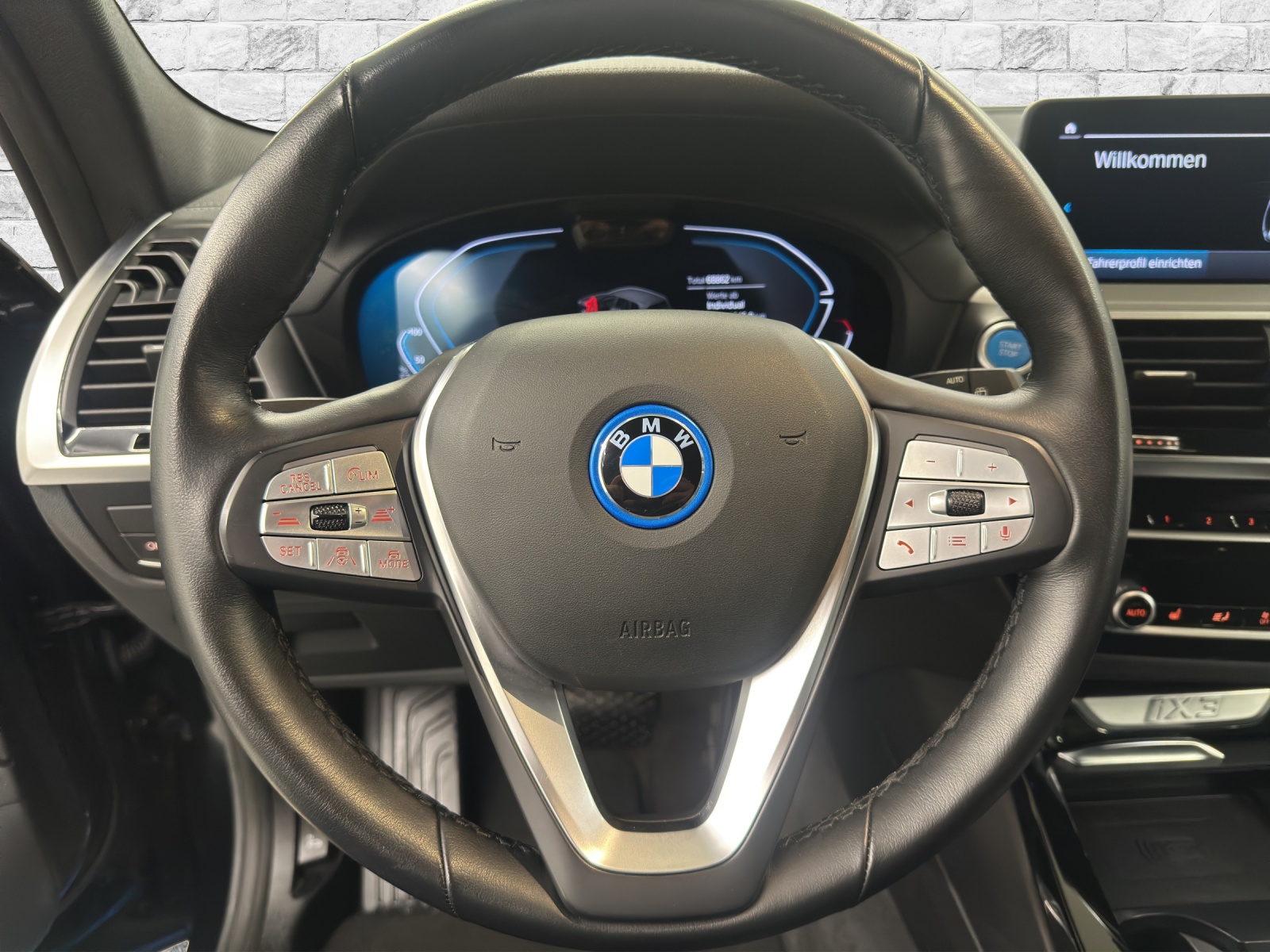 BMW iX3 Impressive-image-9