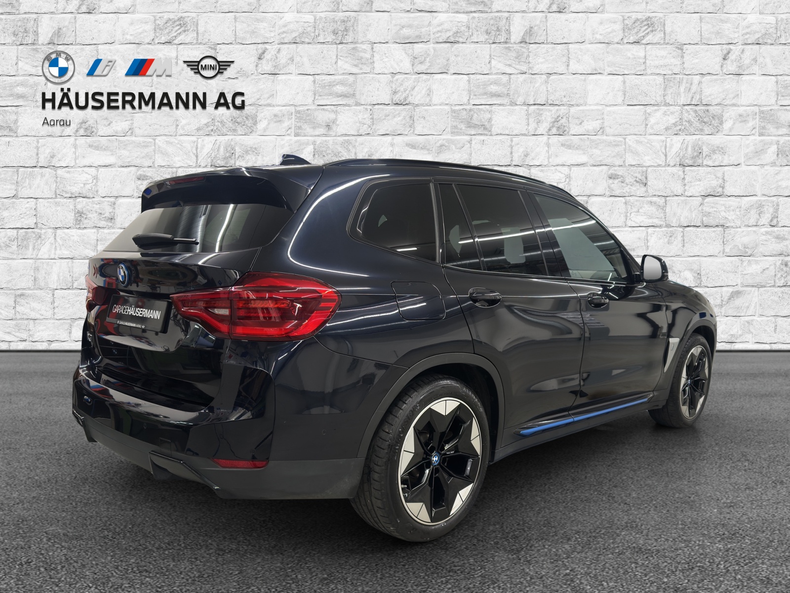 BMW iX3 Impressive-image-4
