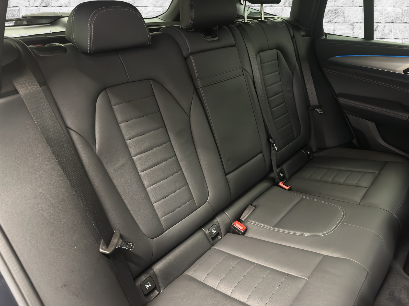 BMW iX3 Impressive-image-15