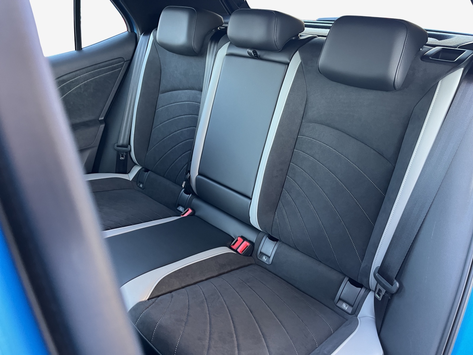 VW ID.3 Pro 52 kWh Pure-image-11