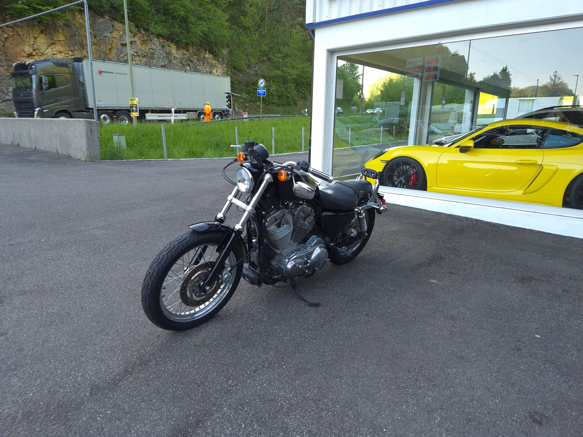 HARLEY-DAVIDSON XL 883 L Sportster Low Injection-image-2