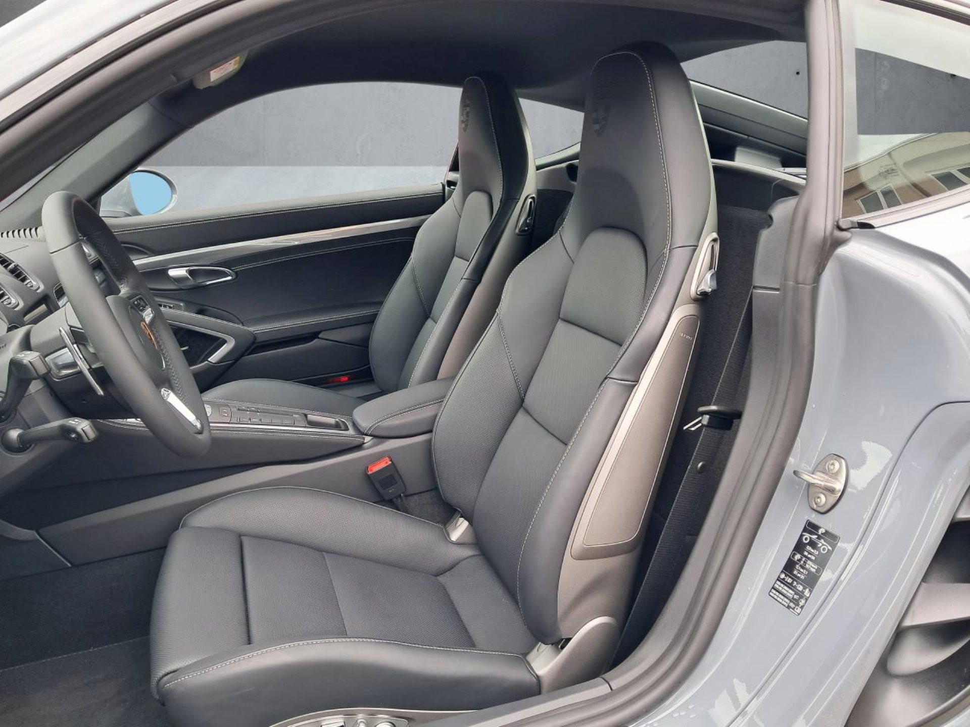 PORSCHE 718 Cayman S tyle Edition (MY24)-image-4