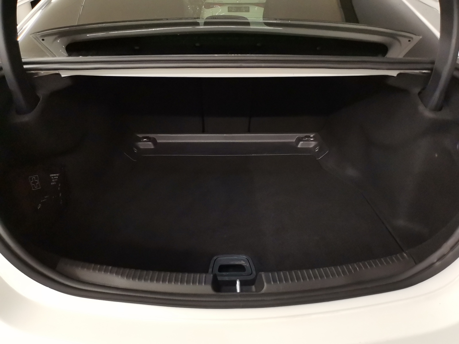 MERCEDES-BENZ C 300 AMG Line 4Matic-image-10