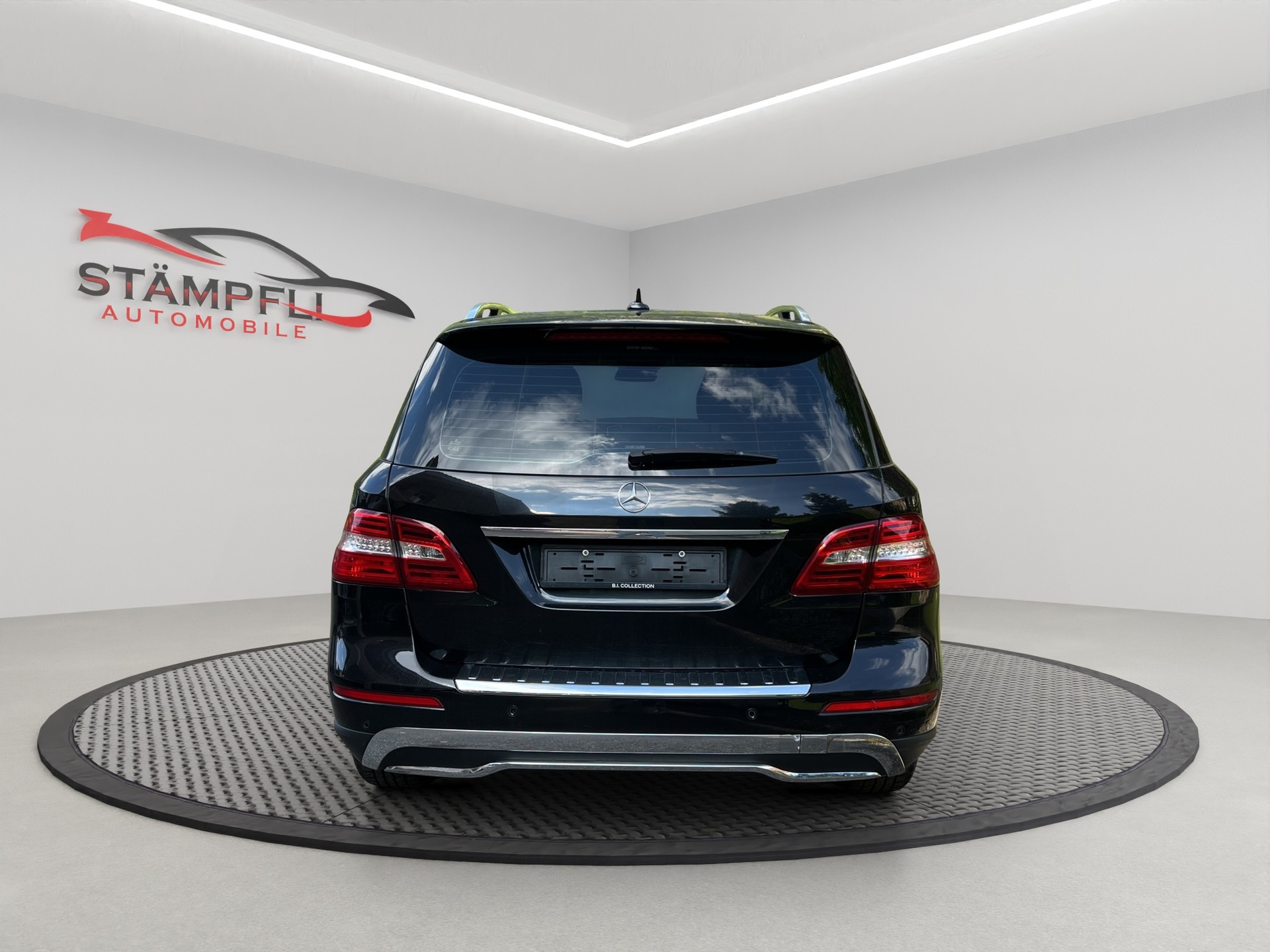 MERCEDES-BENZ ML 350 BlueEfficiency Edition 4Matic 7G-Tronic-image-7