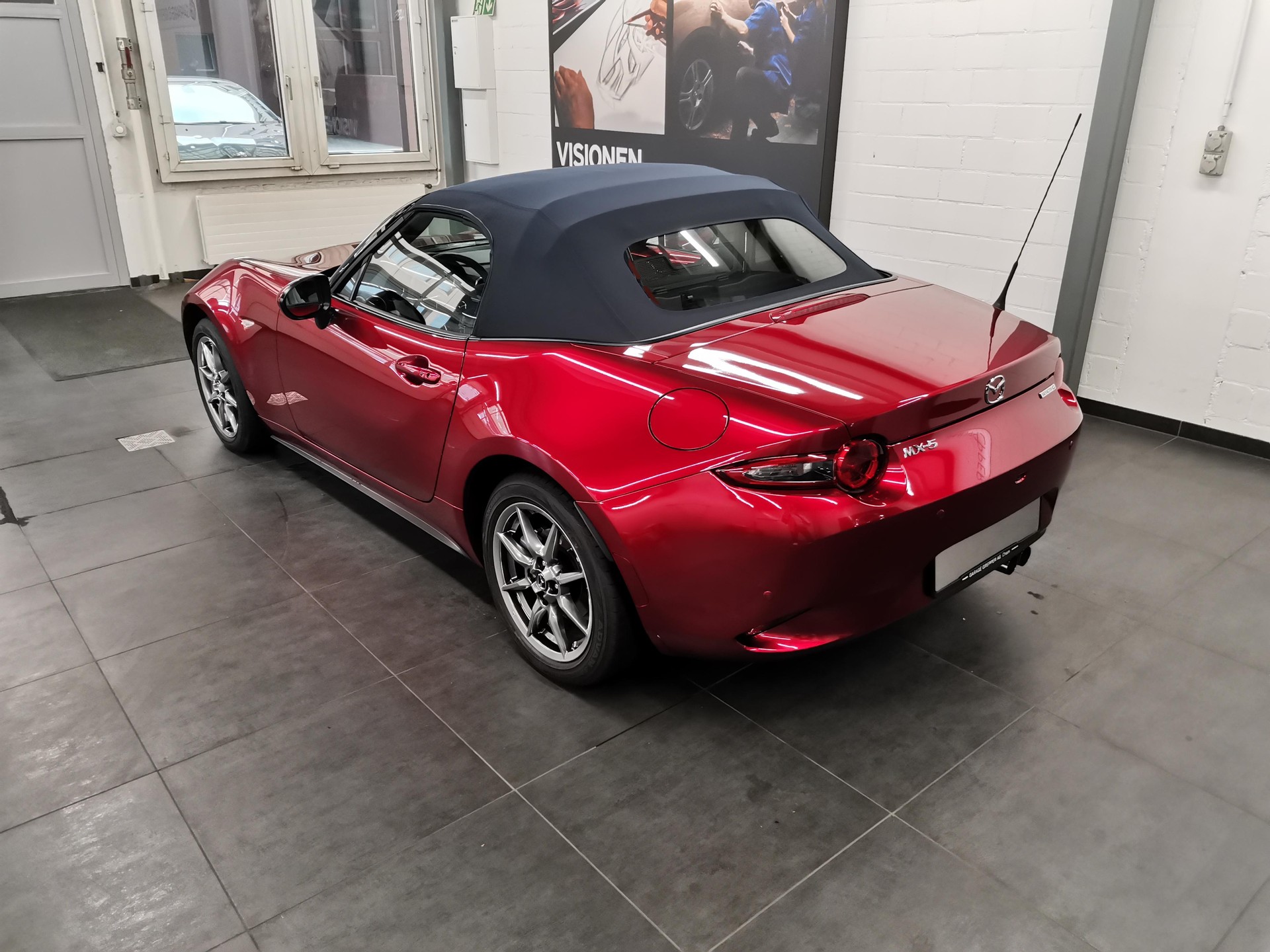 MAZDA MX-5 1.5 Kizuna-image-4
