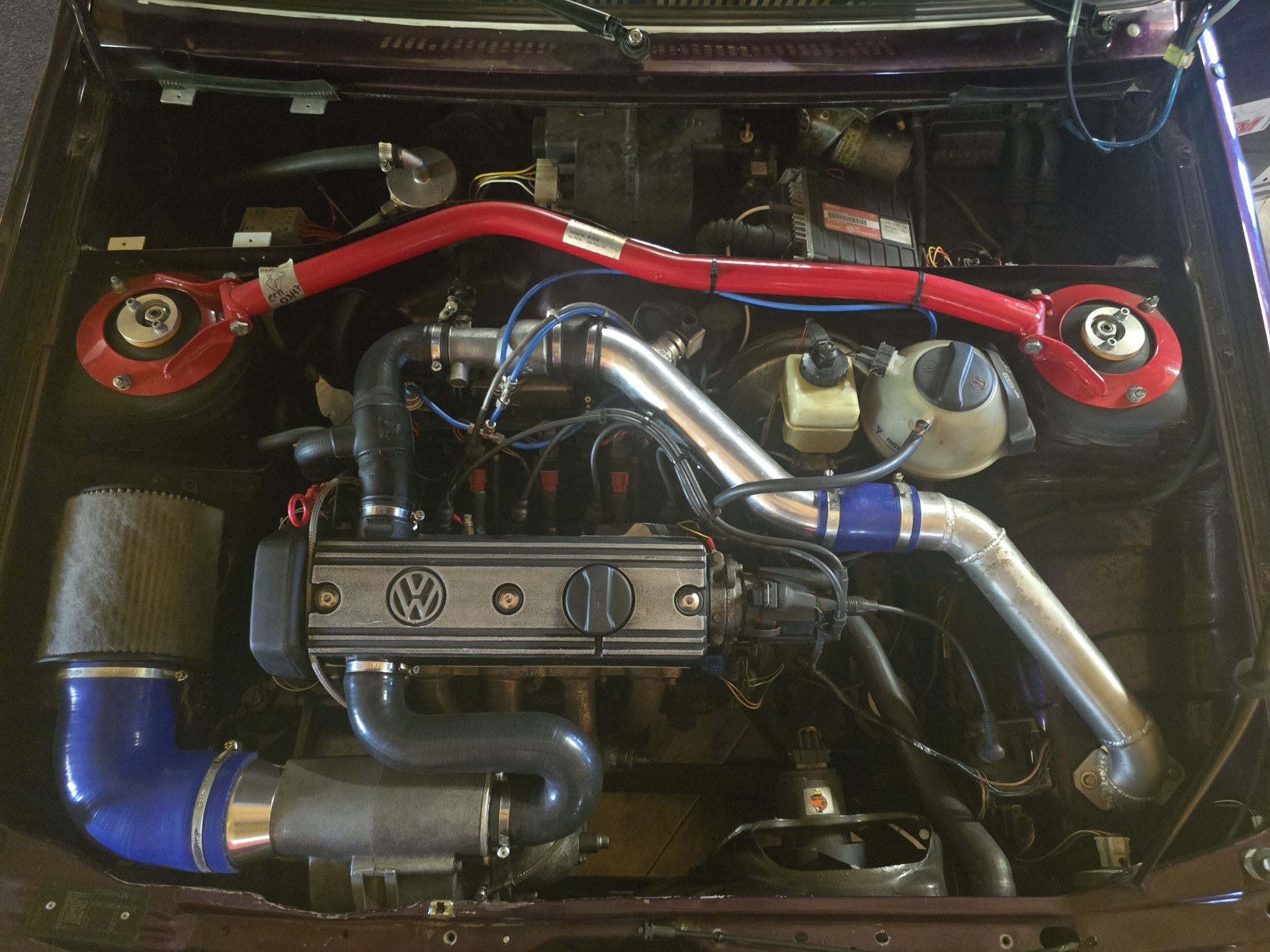 VW POLO-image-11